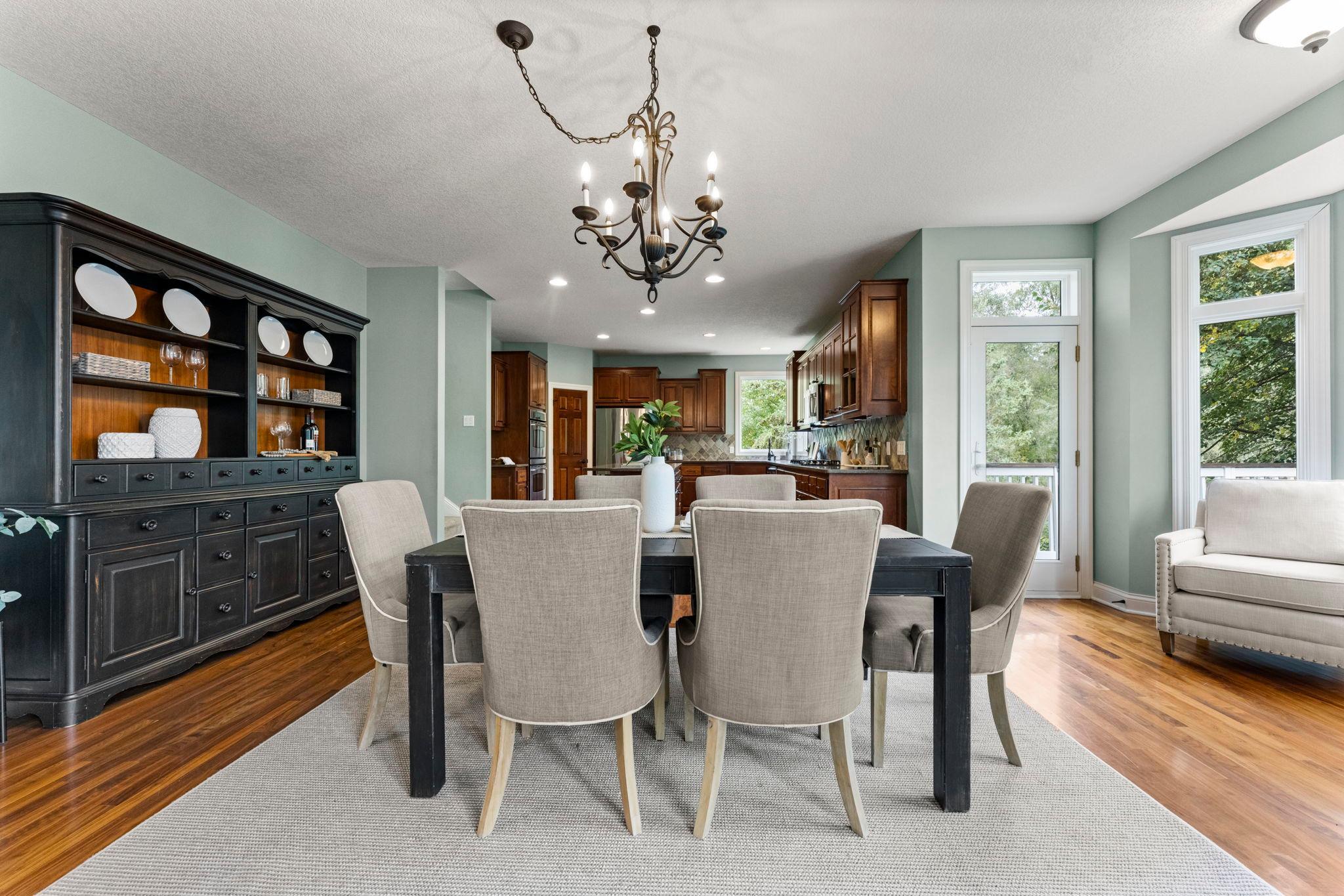 21761 Pine Tree Circle Property Photo 13