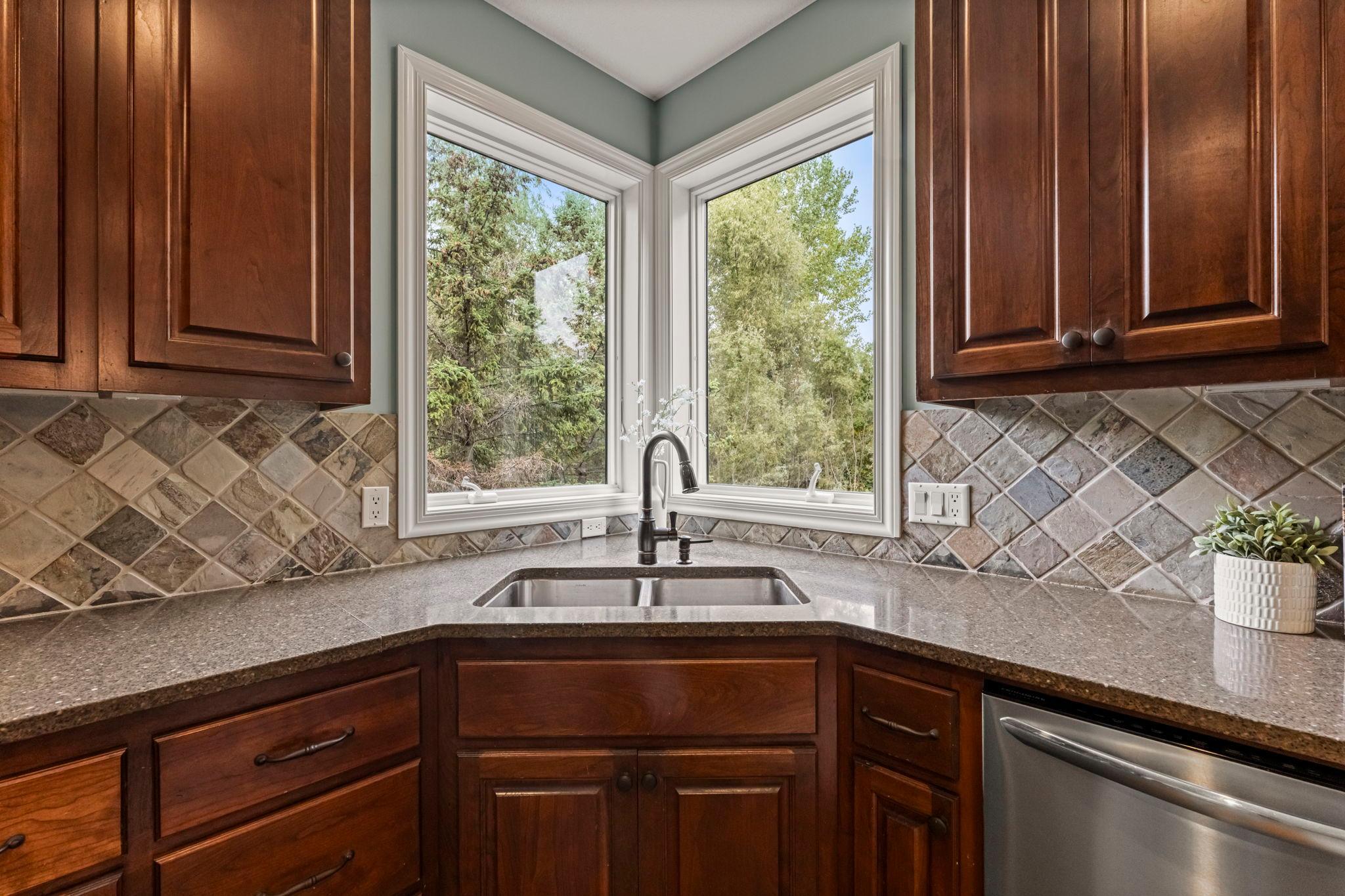 21761 Pine Tree Circle Property Photo 20