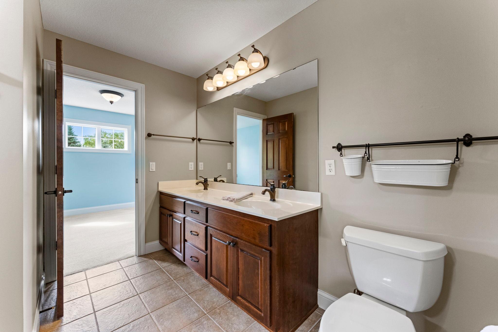 21761 Pine Tree Circle Property Photo 40
