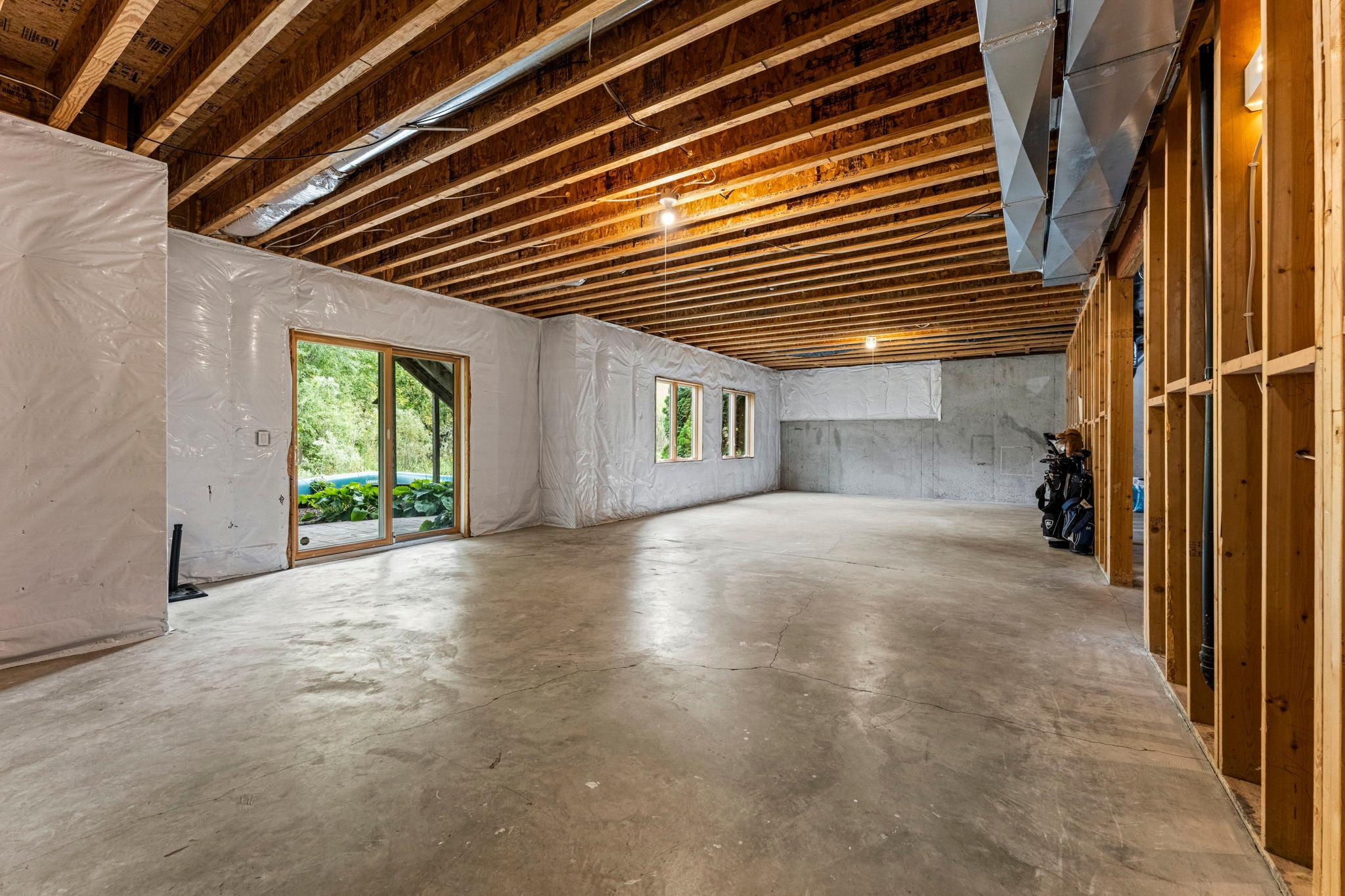 21761 Pine Tree Circle Property Photo 47