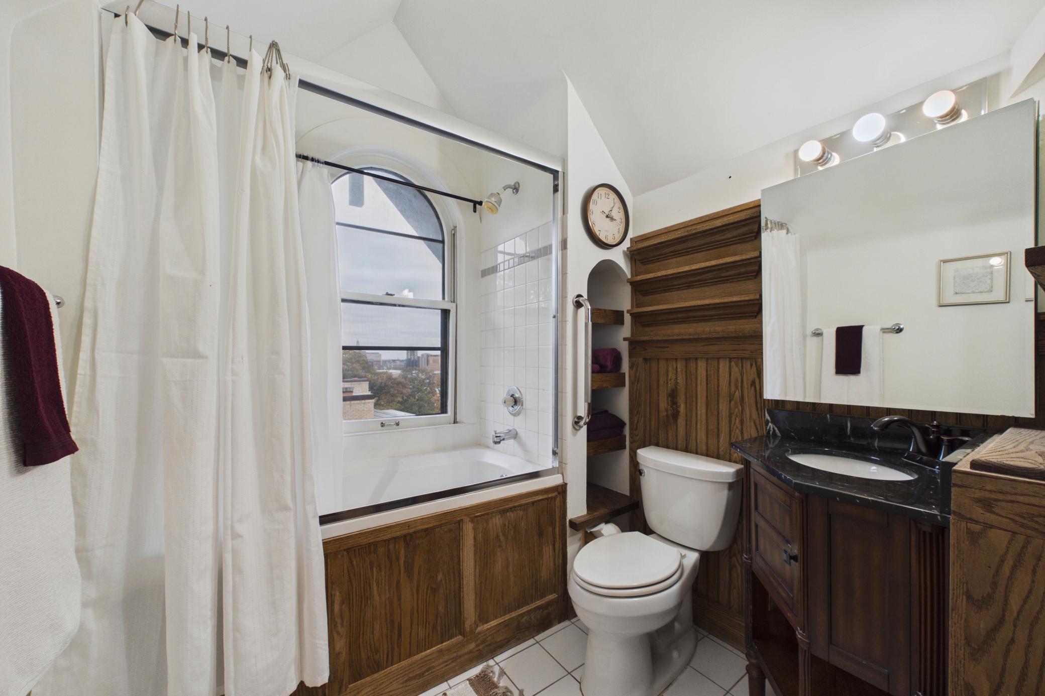 302 Summit Avenue D Property Photo 21