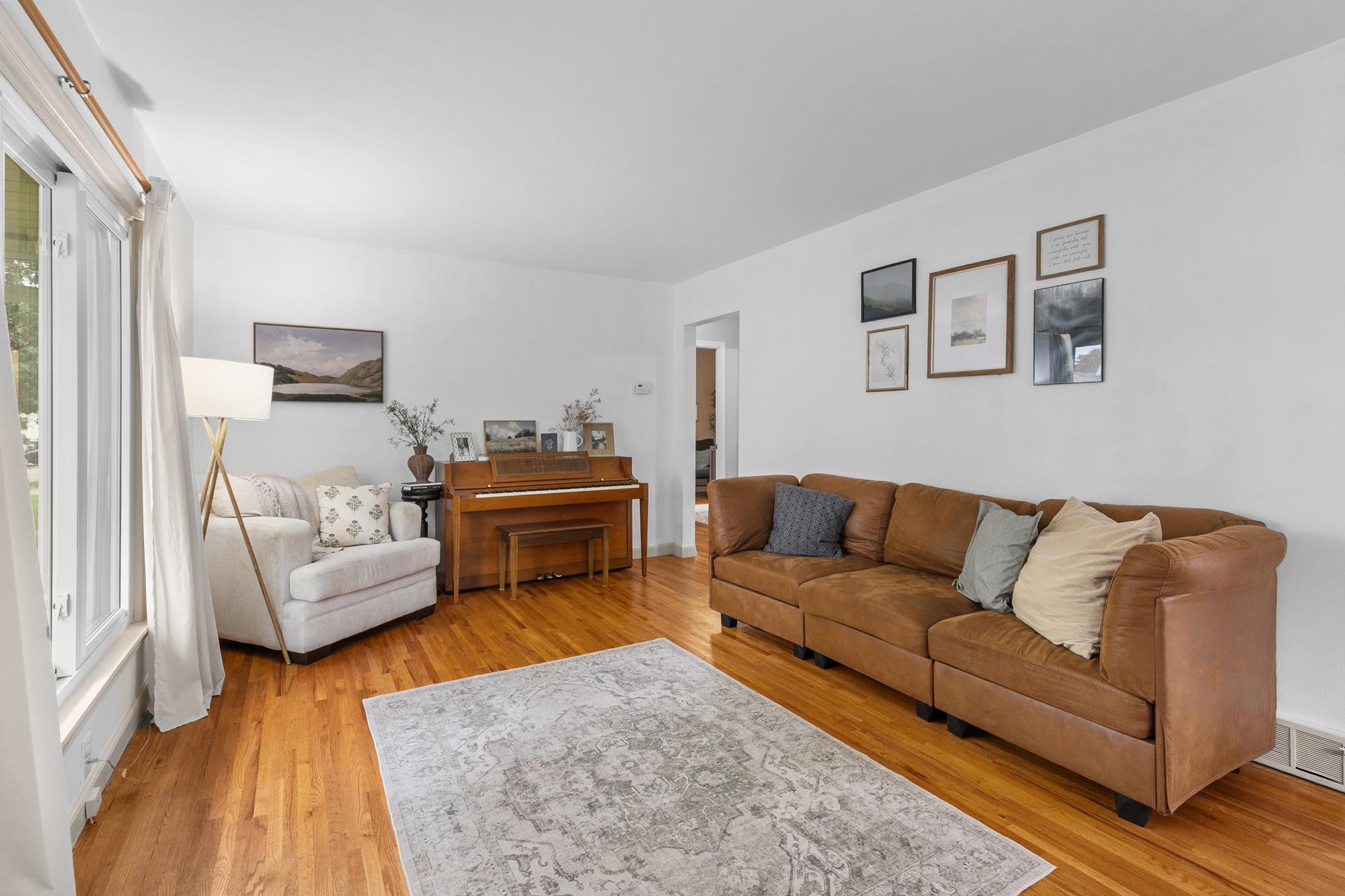 1668 Idaho Avenue E Property Photo 2