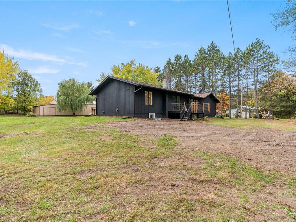8896 Riverview Lane W Property Photo 5