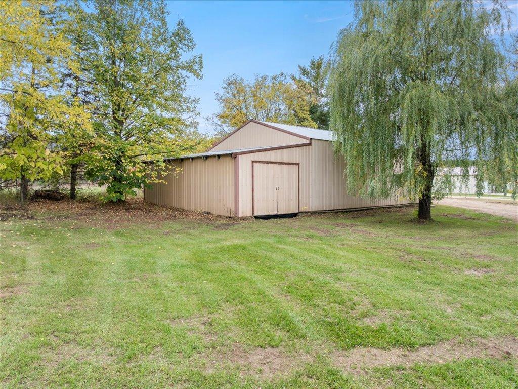 8896 Riverview Lane W Property Photo 37