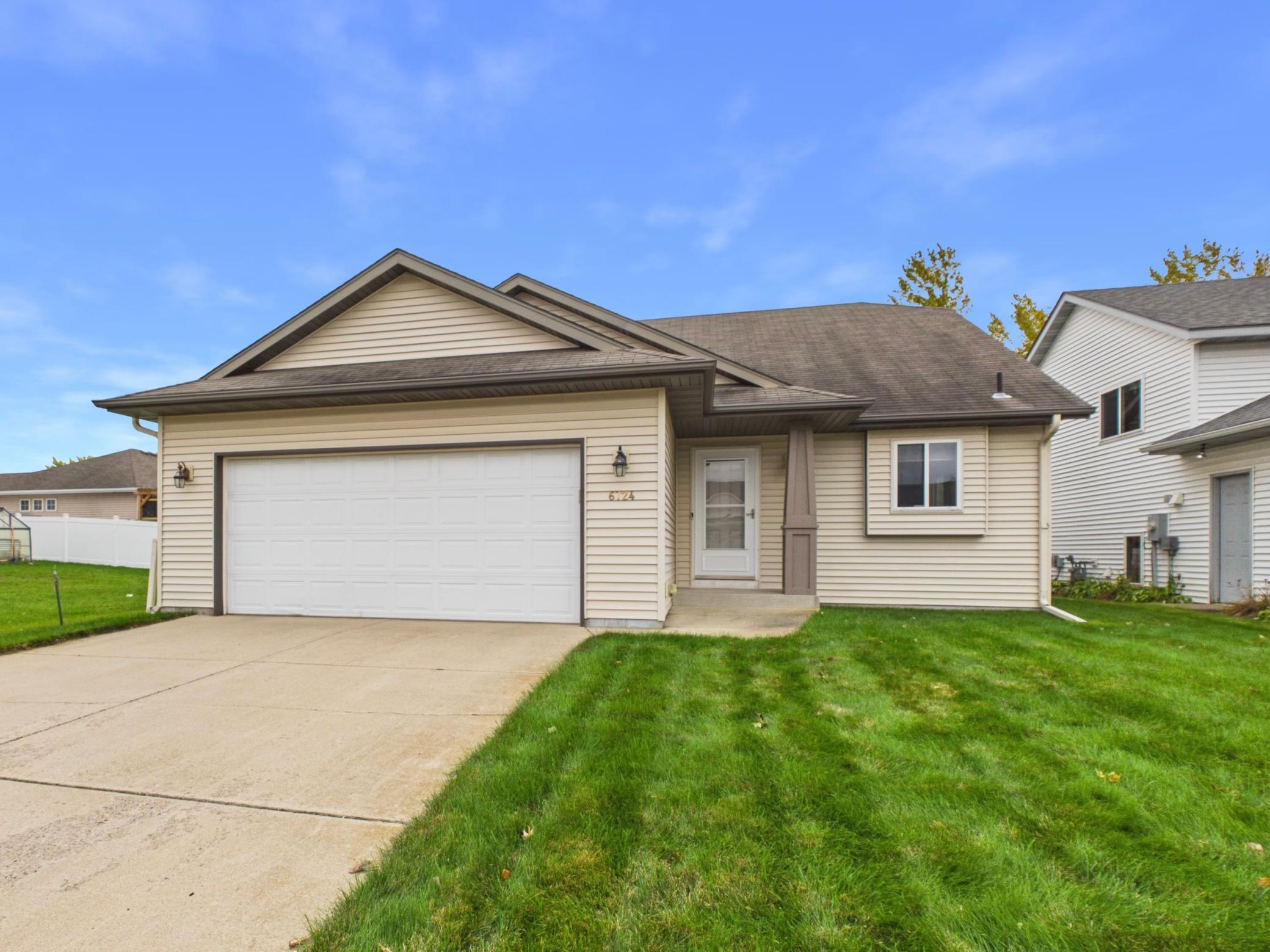 6724 Black Spruce Street Property Photo 1