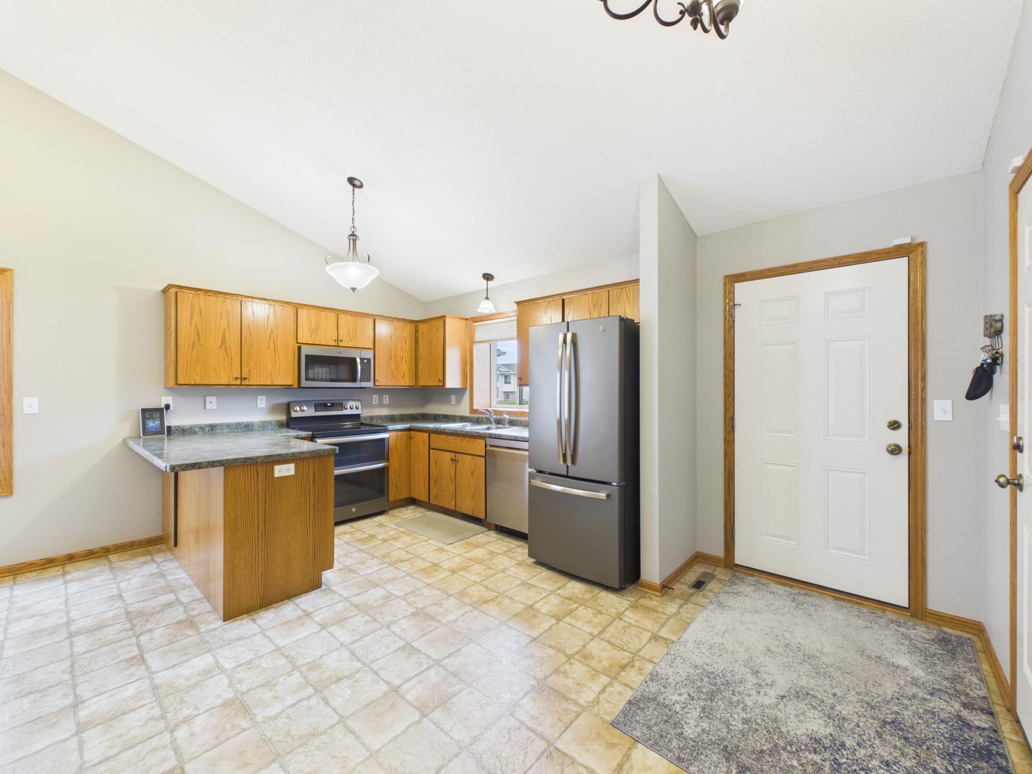 6724 Black Spruce Street Property Photo 5