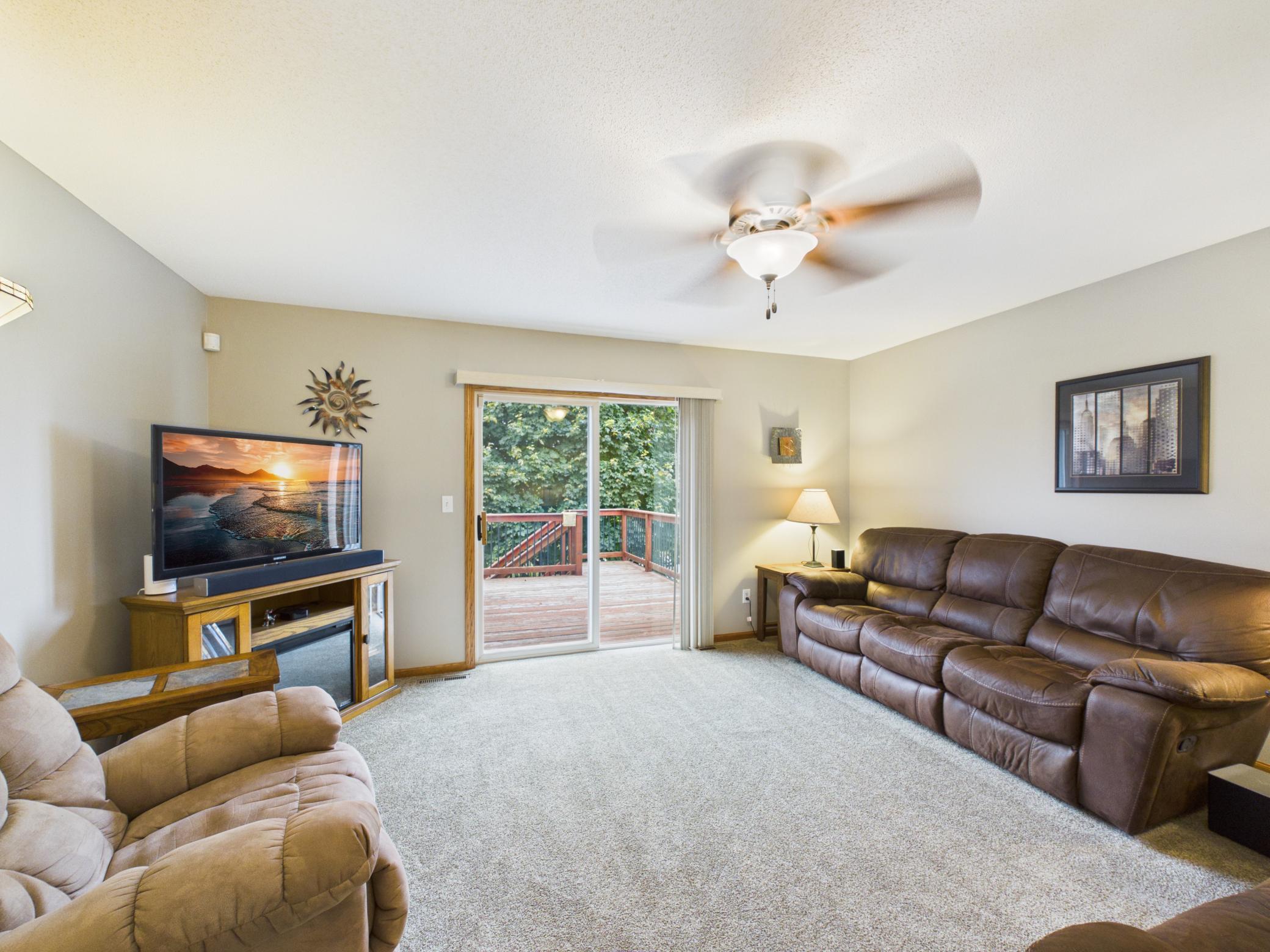 6724 Black Spruce Street Property Photo 12