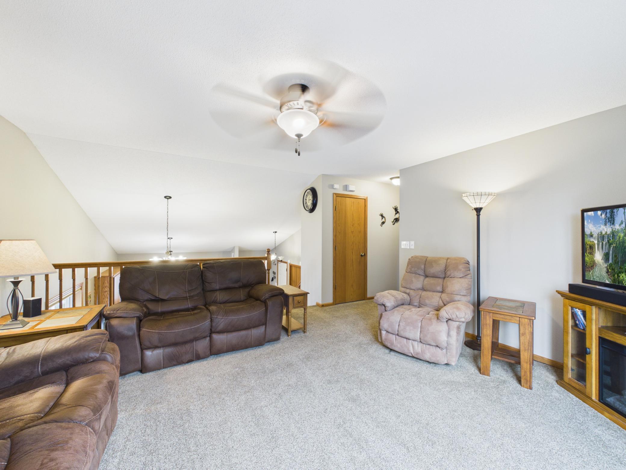 6724 Black Spruce Street Property Photo 14
