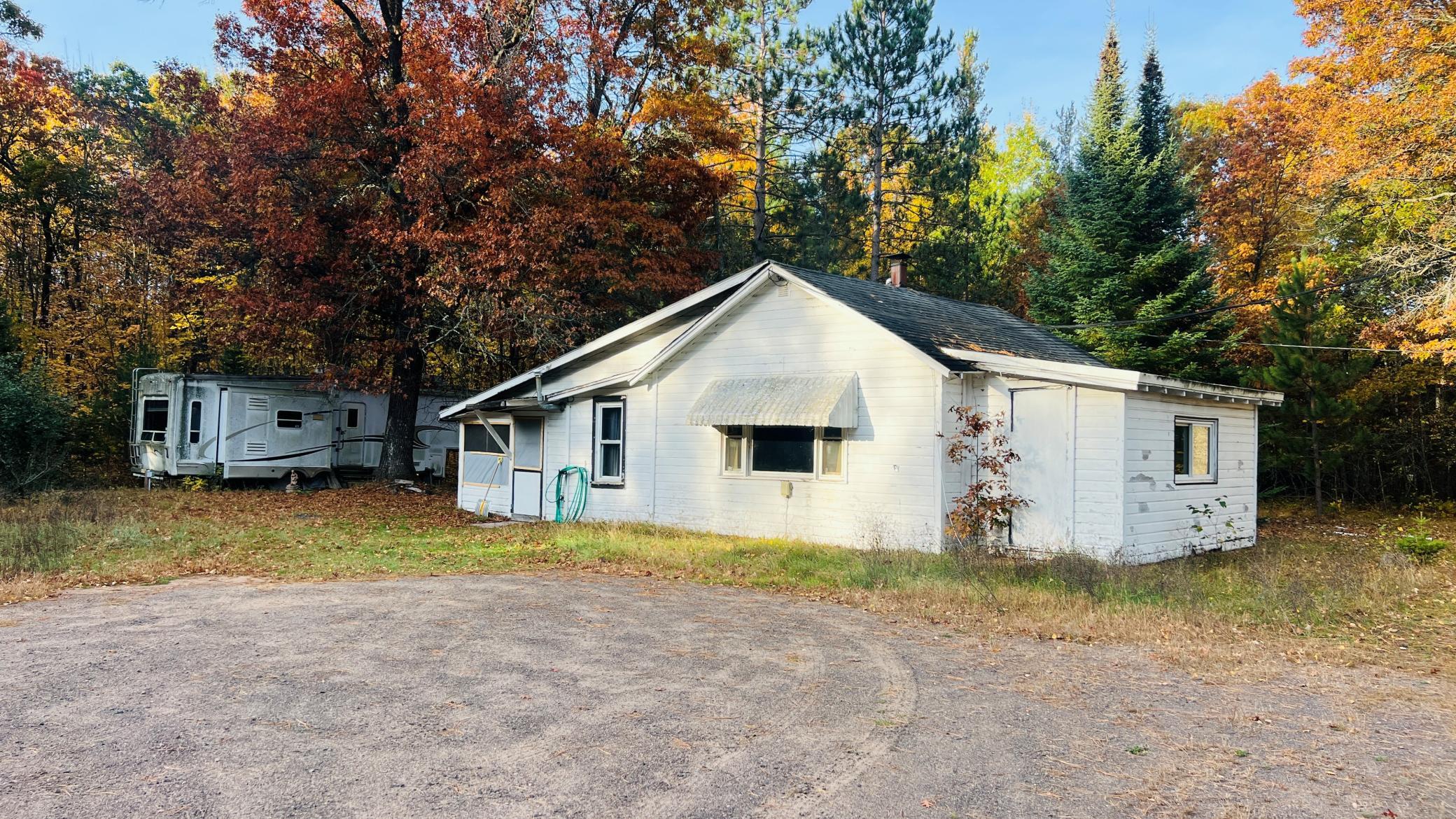 6765 State Road 77 Property Photo 1