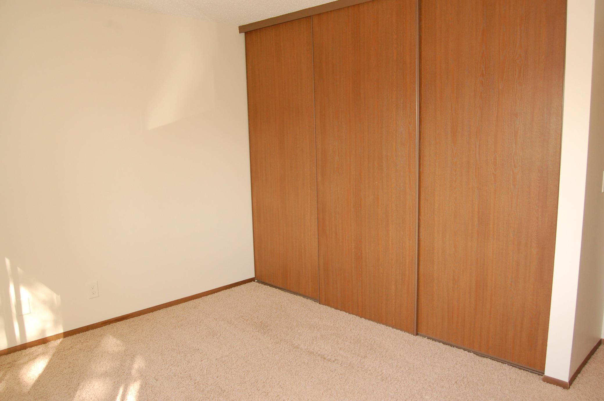1887 Silver Bell Road 219 Property Photo 9