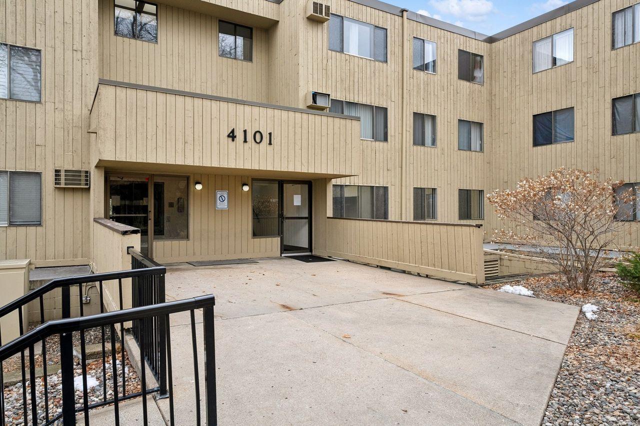 4101 Parklawn Avenue 331 Property Photo 1