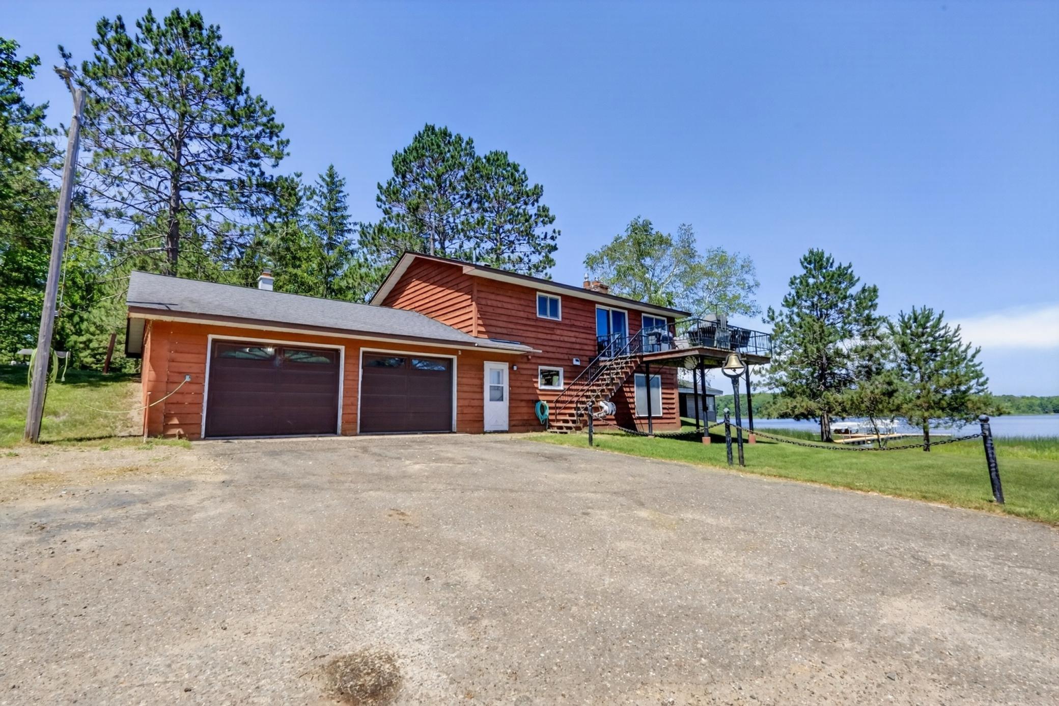 21852 Moose Point Road Property Photo 3