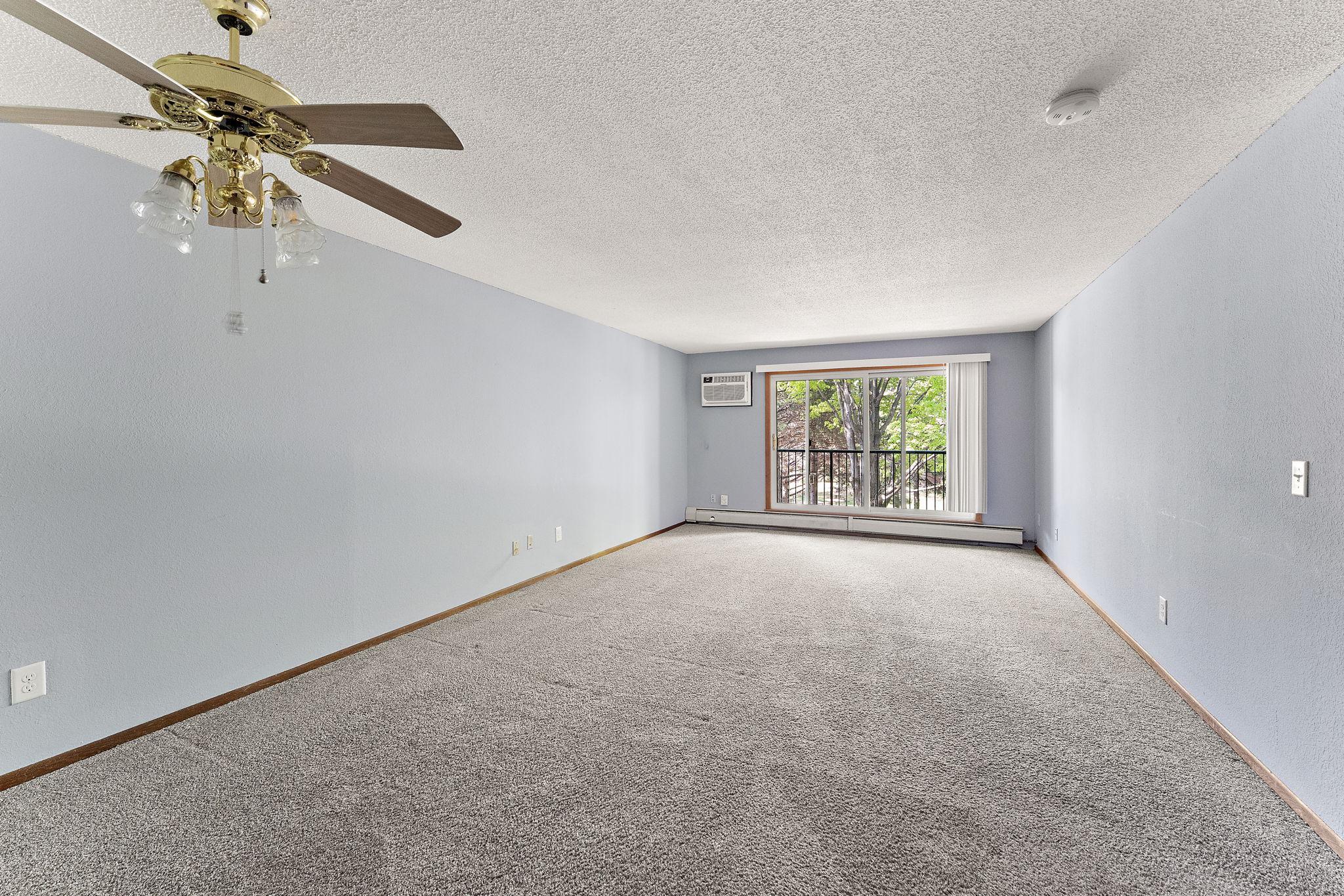 3155 Coachman Road 308 Property Photo 2