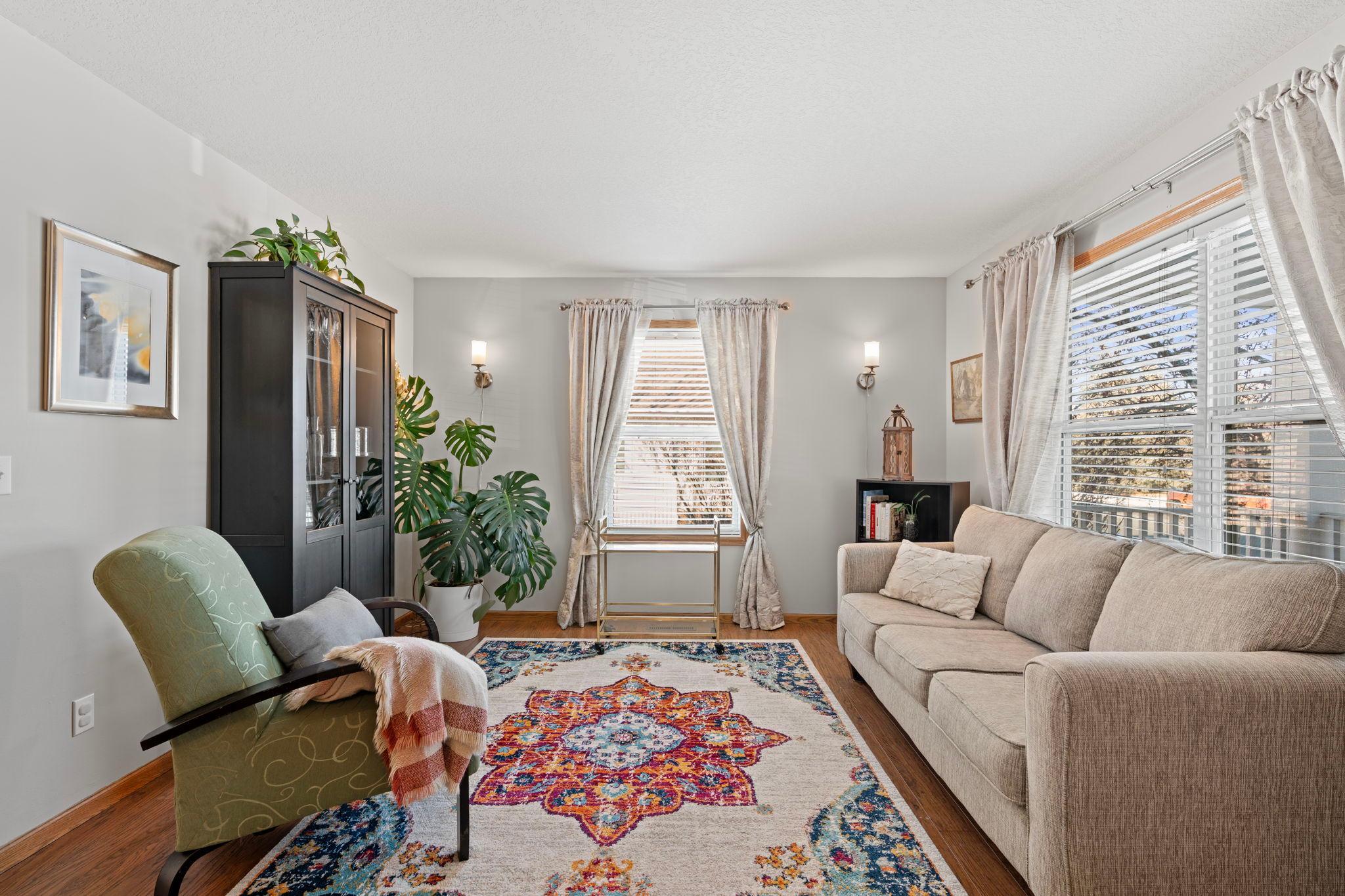 615 1st Avenue Nw Property Photo 1