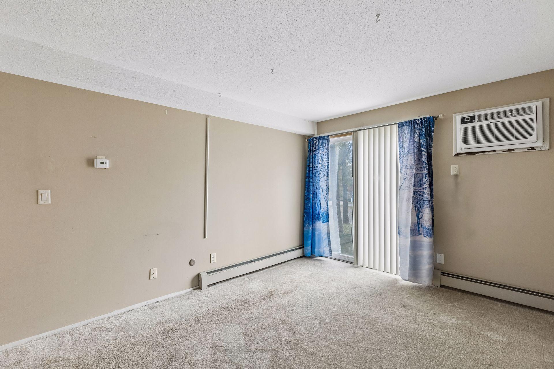 175 County Road B2 E 101a Property Photo 16