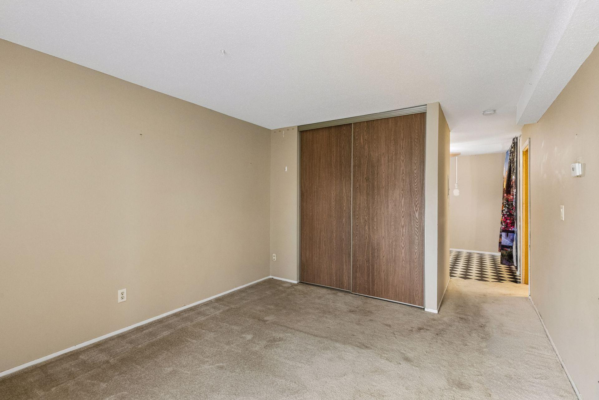 175 County Road B2 E 101a Property Photo 20