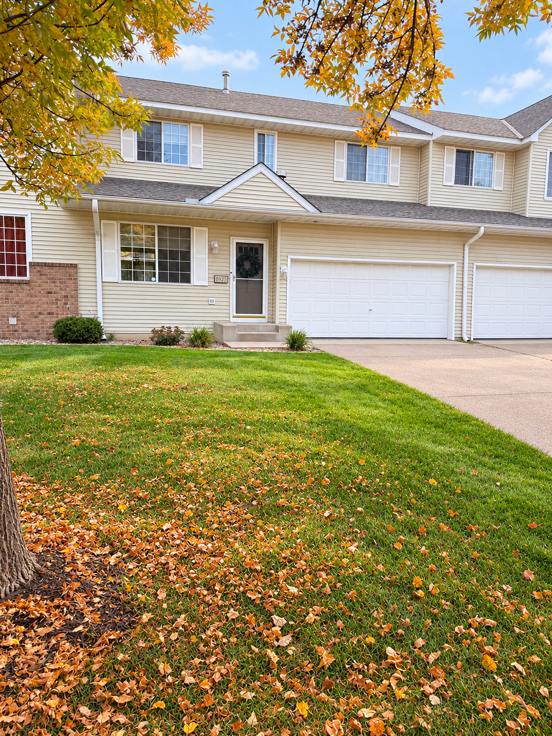 8923 Olive Lane N Property Photo 2