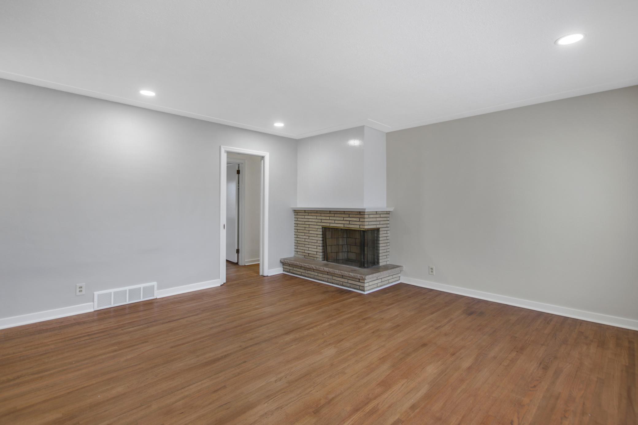 6211 Morgan Avenue S Property Photo 3