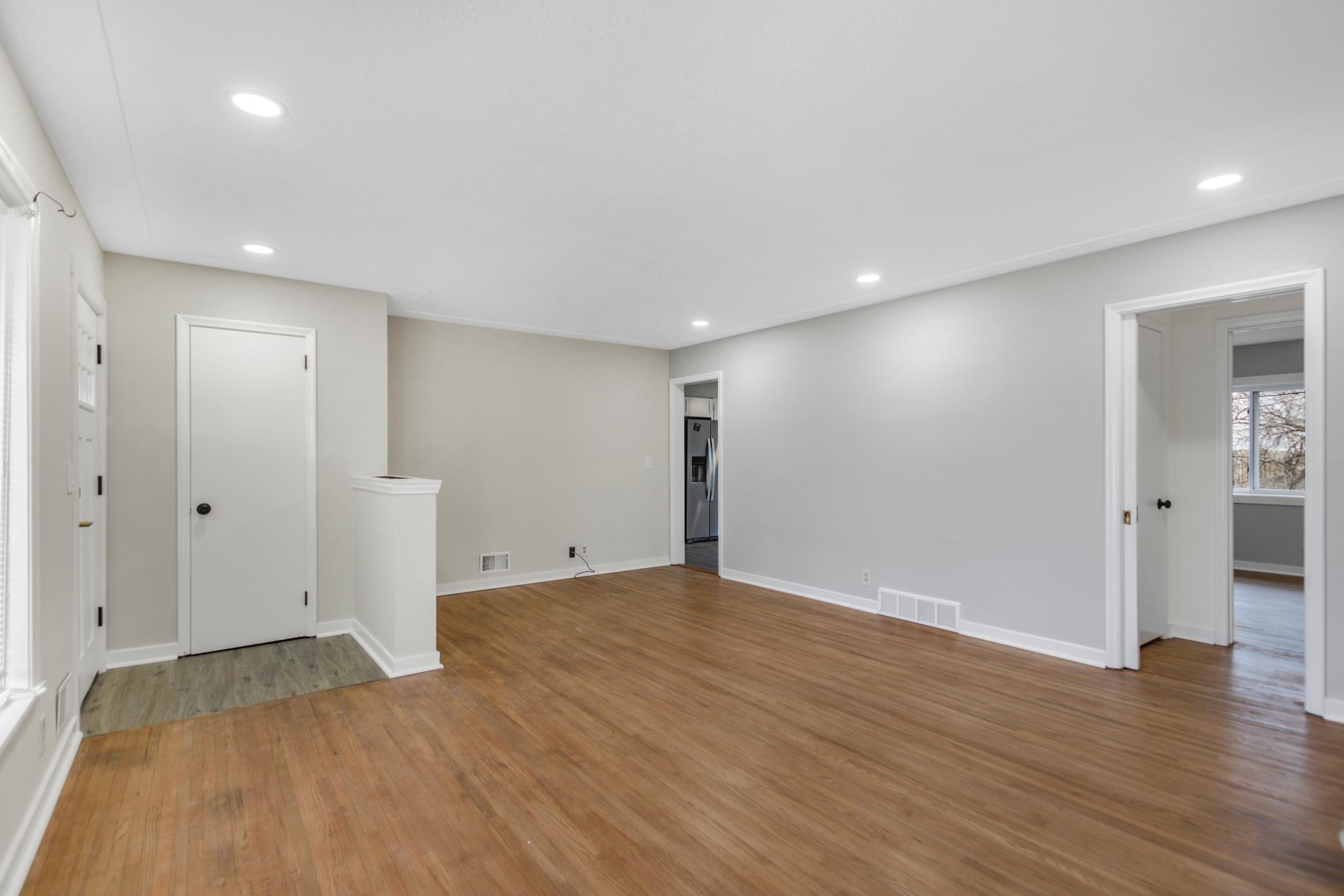 6211 Morgan Avenue S Property Photo 4
