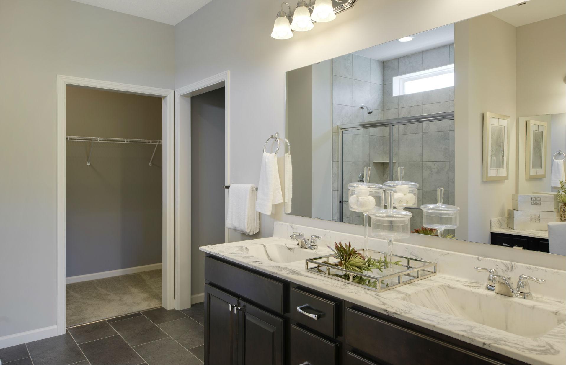 19065 101st Place Property Photo 7