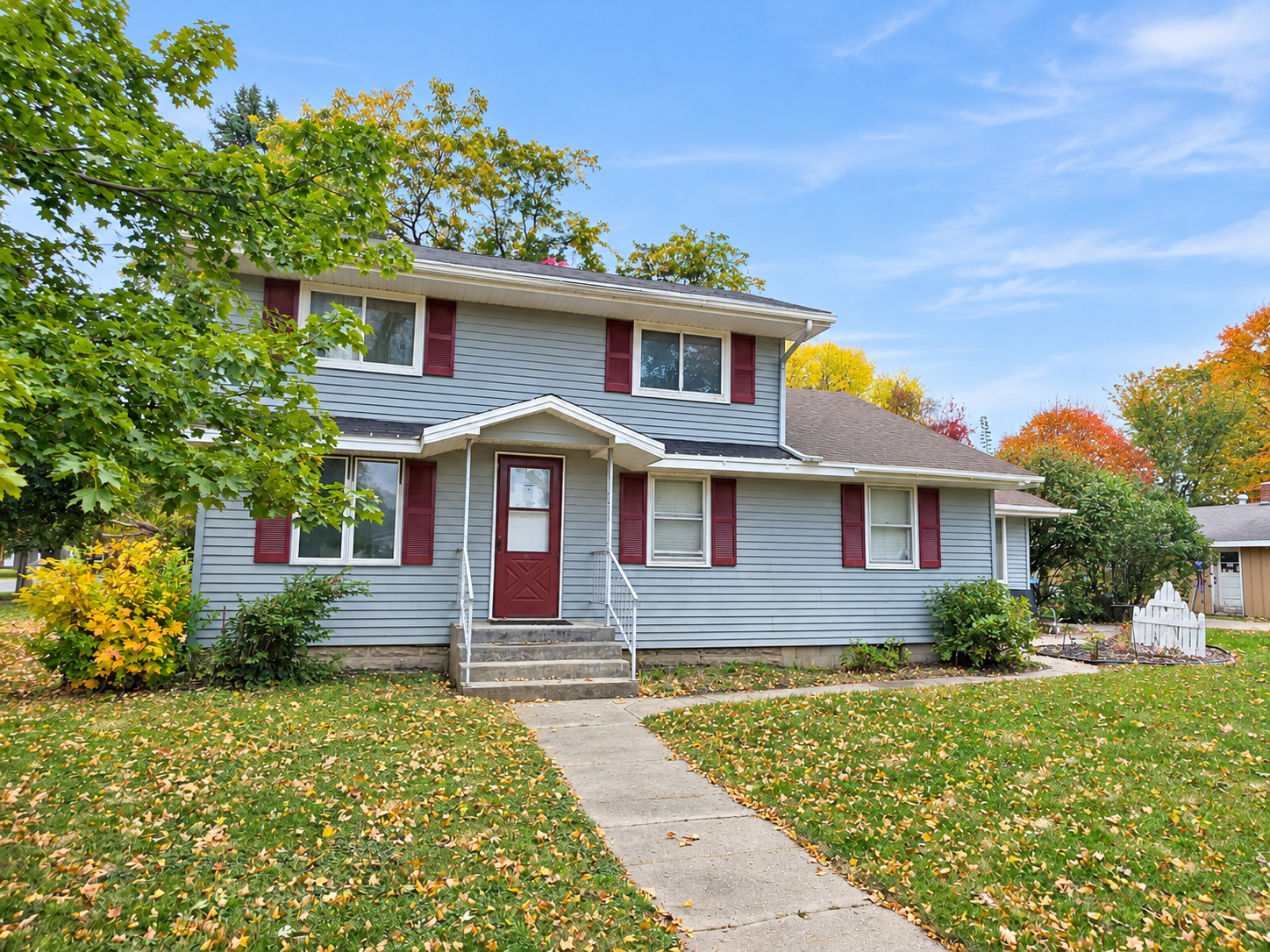 610 2nd Street N Property Photo 1