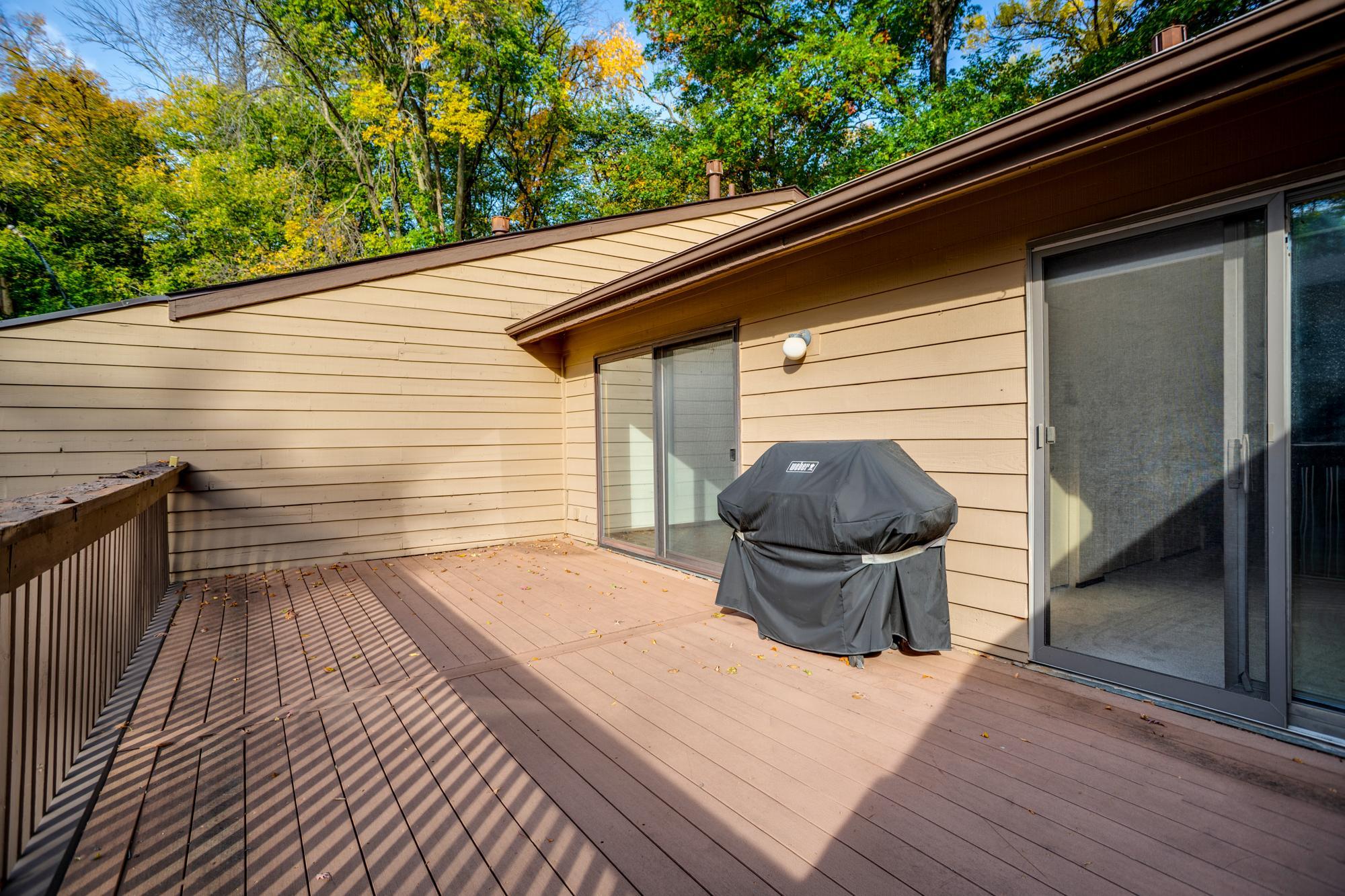 472 W Eagle Lake Drive Property Photo 6