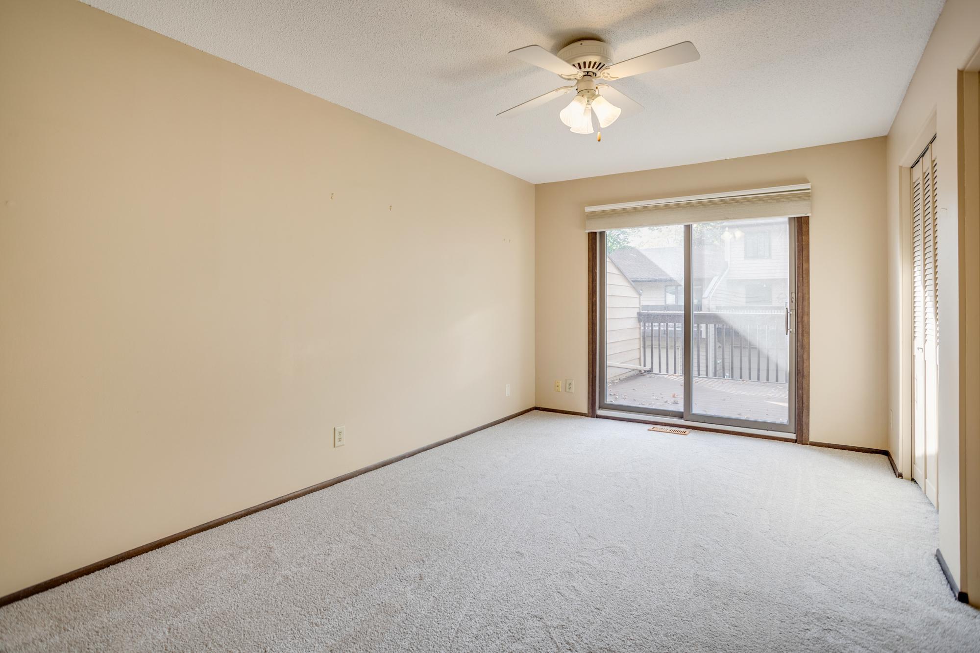 472 W Eagle Lake Drive Property Photo 12