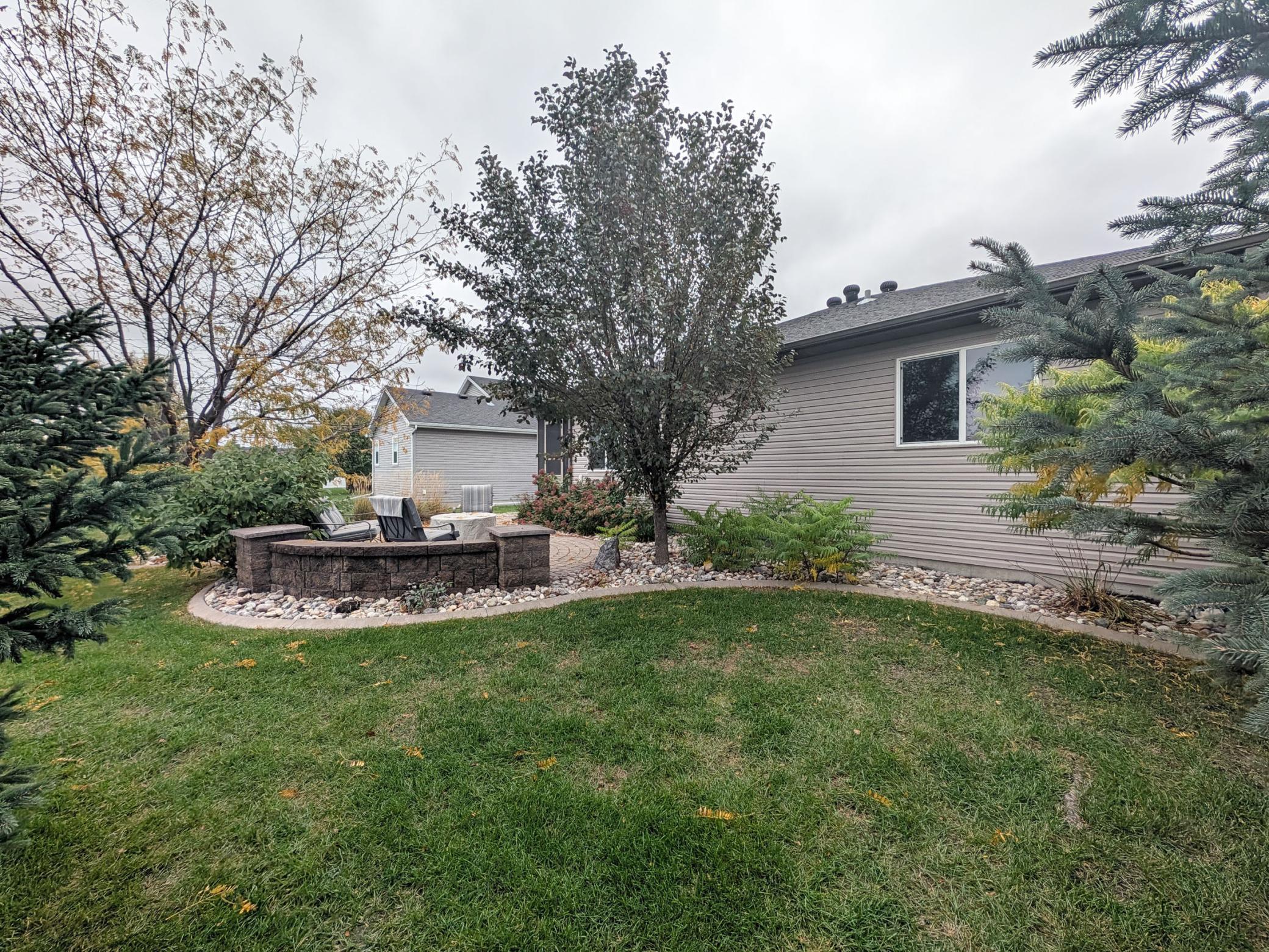 222 30th Avenue E Property Photo 14
