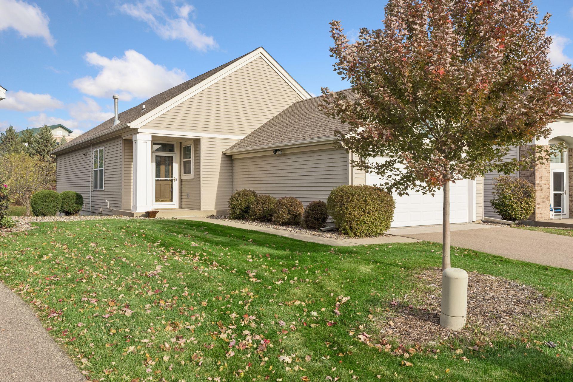 2545 Prairie Oak Trail Property Photo 1