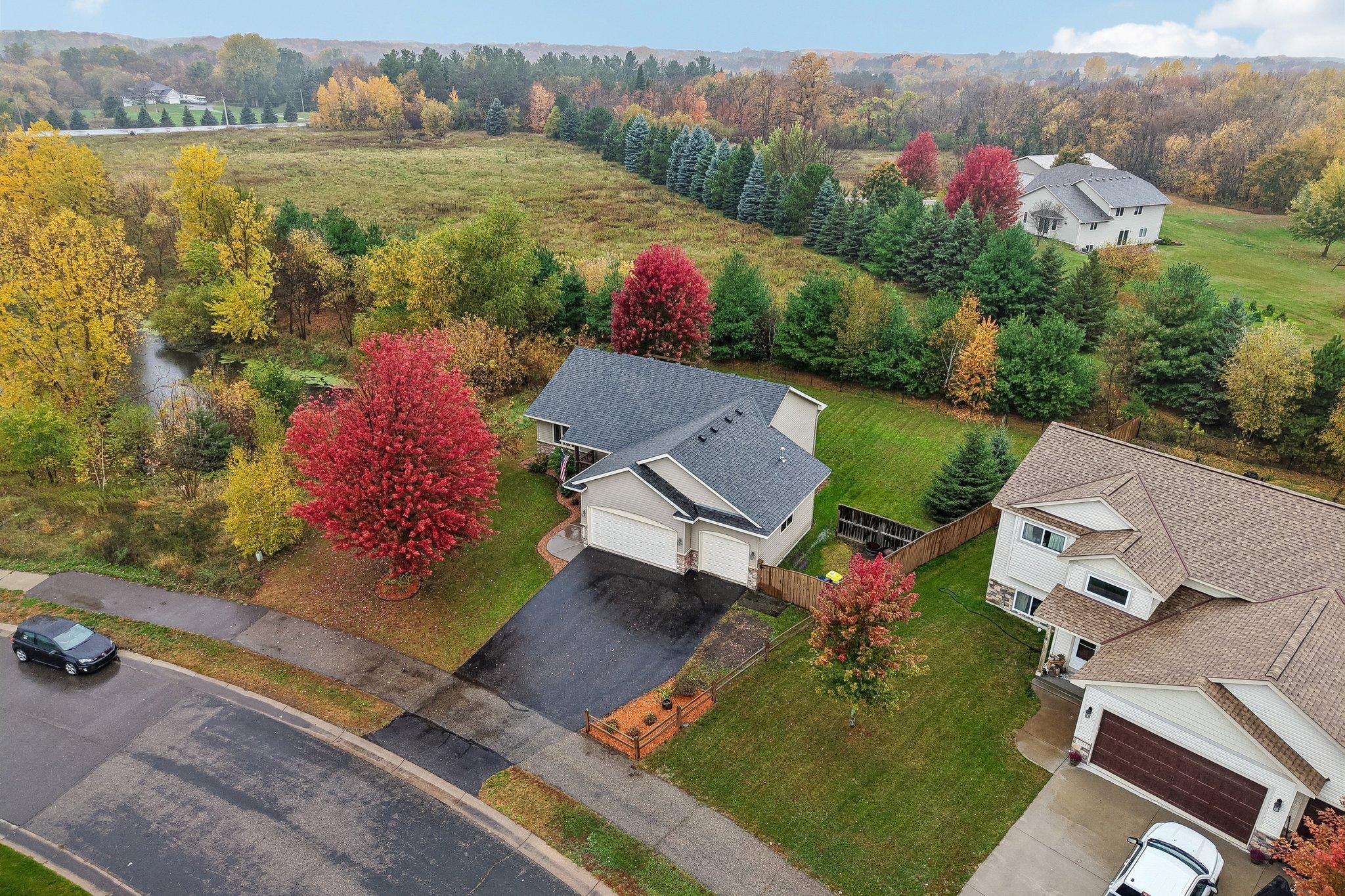 31758 Newport Curve Property Photo 1