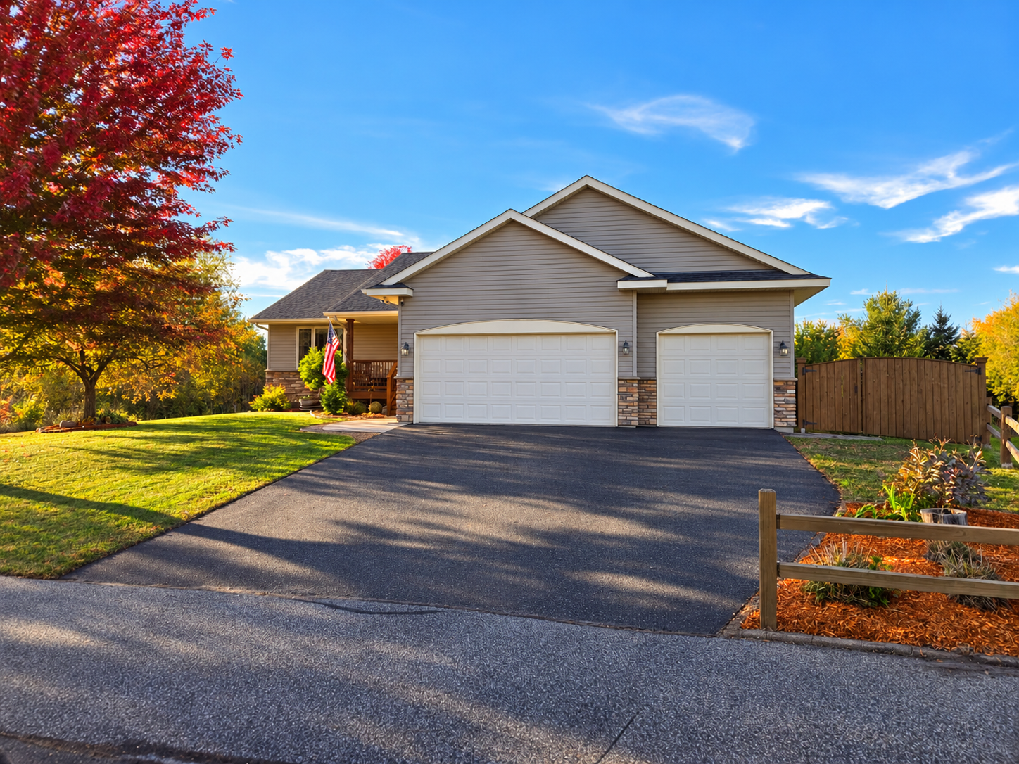31758 Newport Curve Property Photo 1