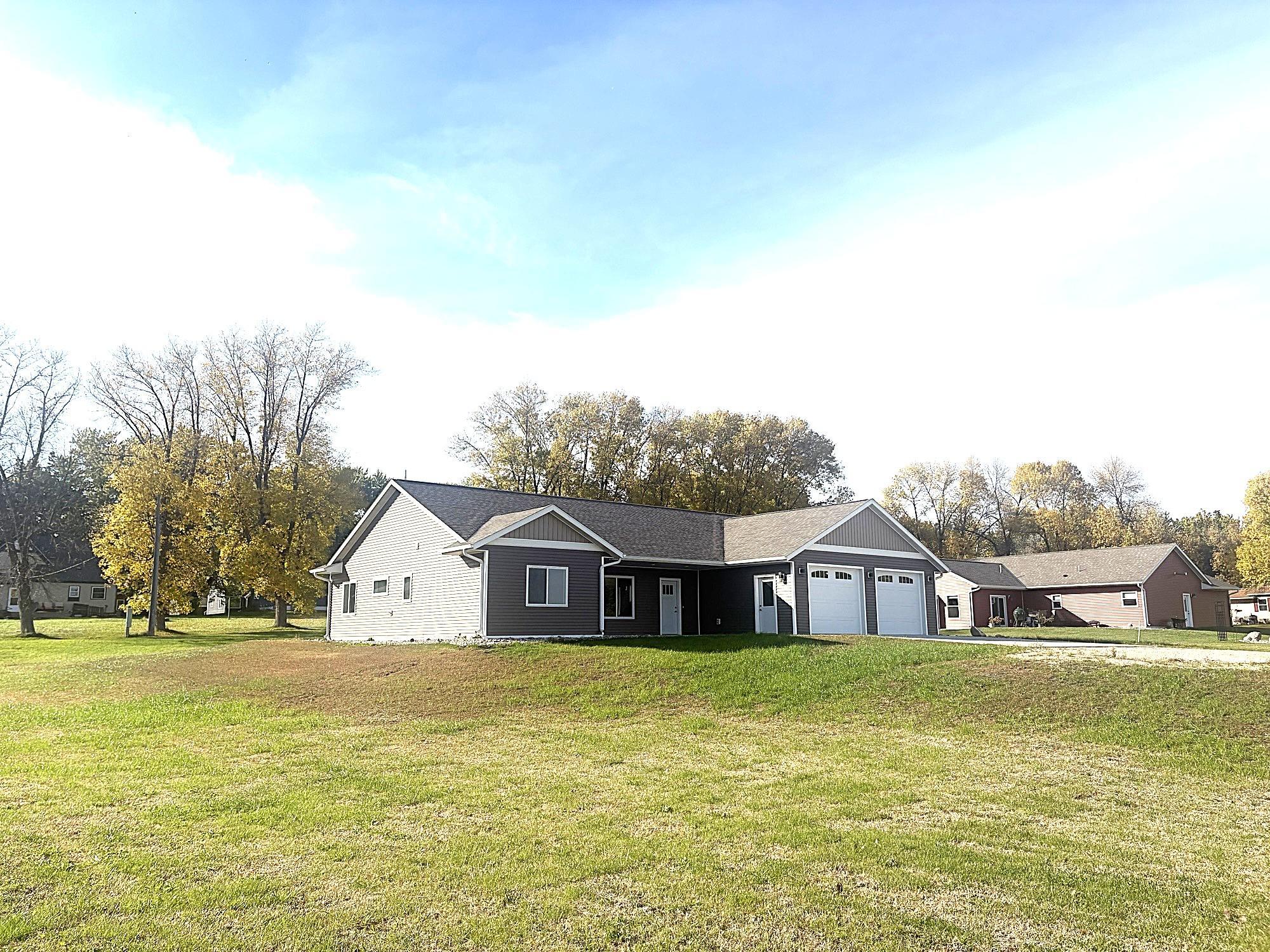 211 Bryce Avenue Property Photo 55