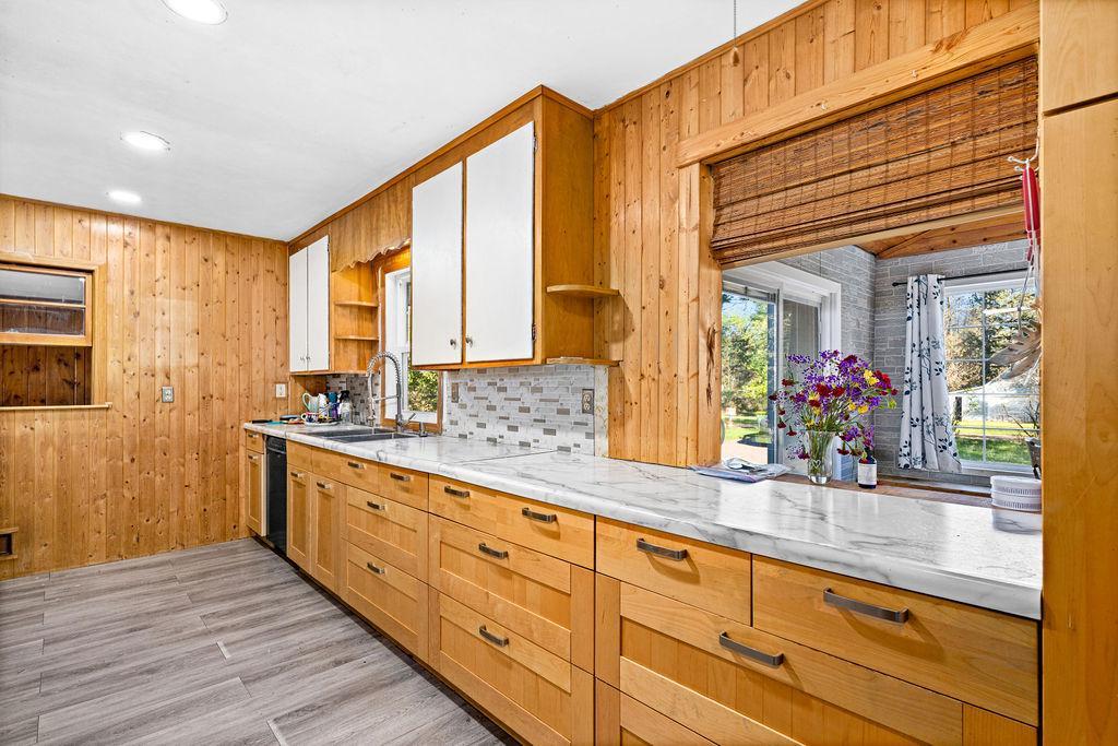 512 Juniper Avenue Property Photo 10