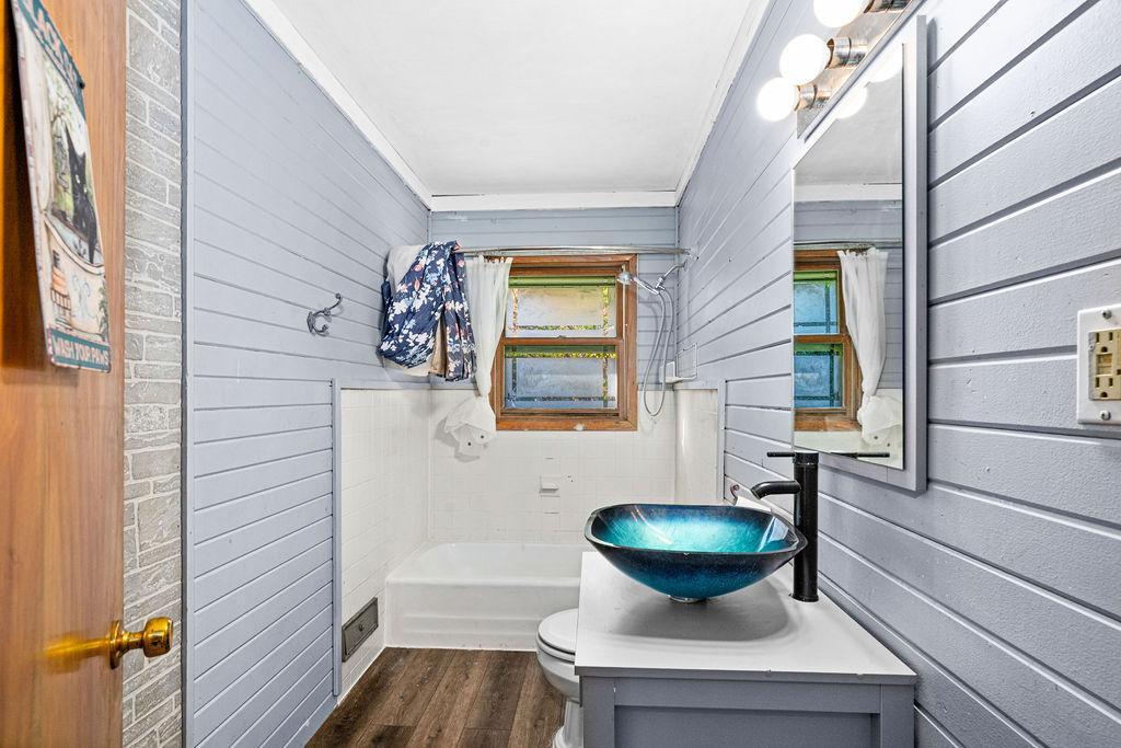 512 Juniper Avenue Property Photo 15