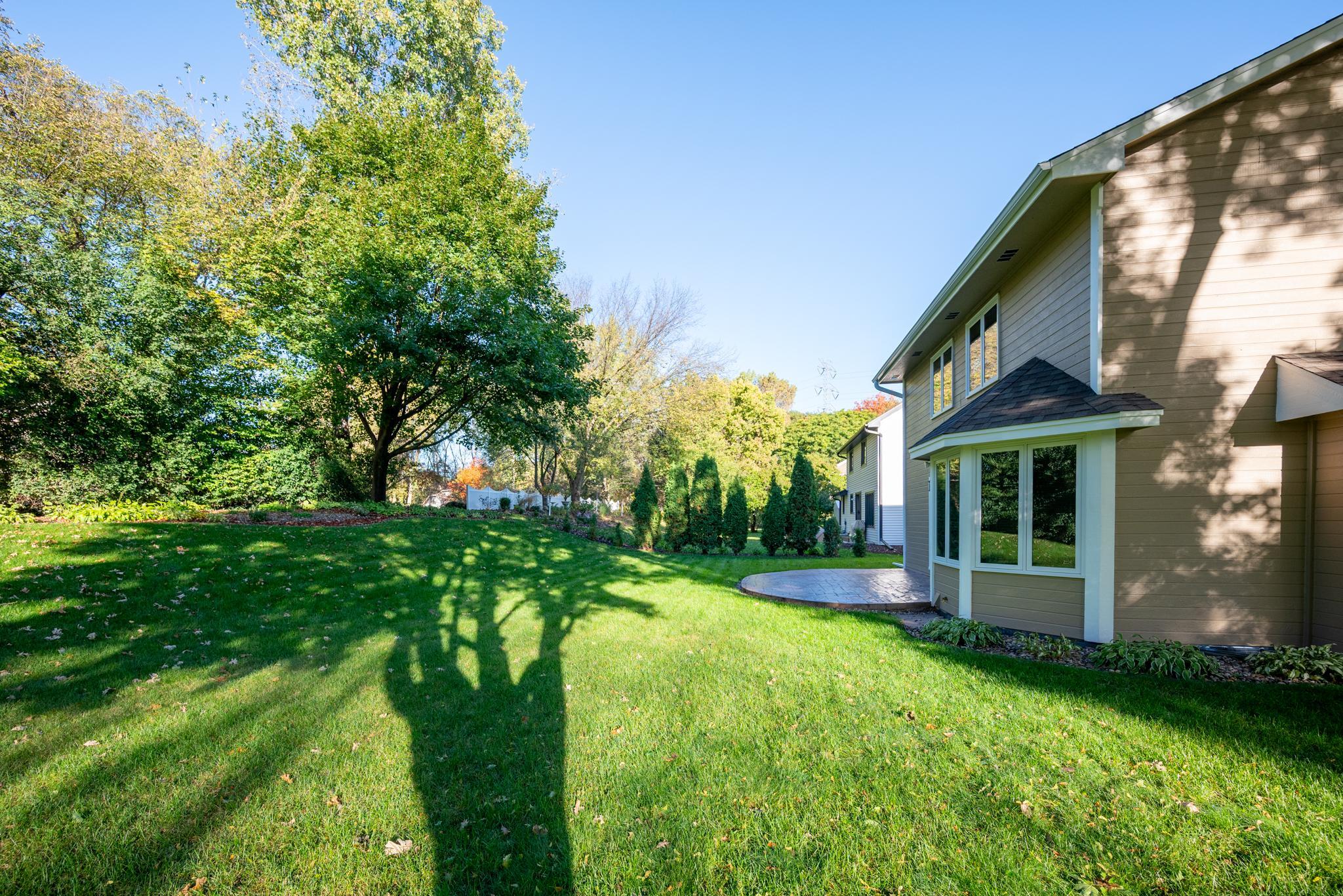 915 Park Knoll Drive Property Photo 4