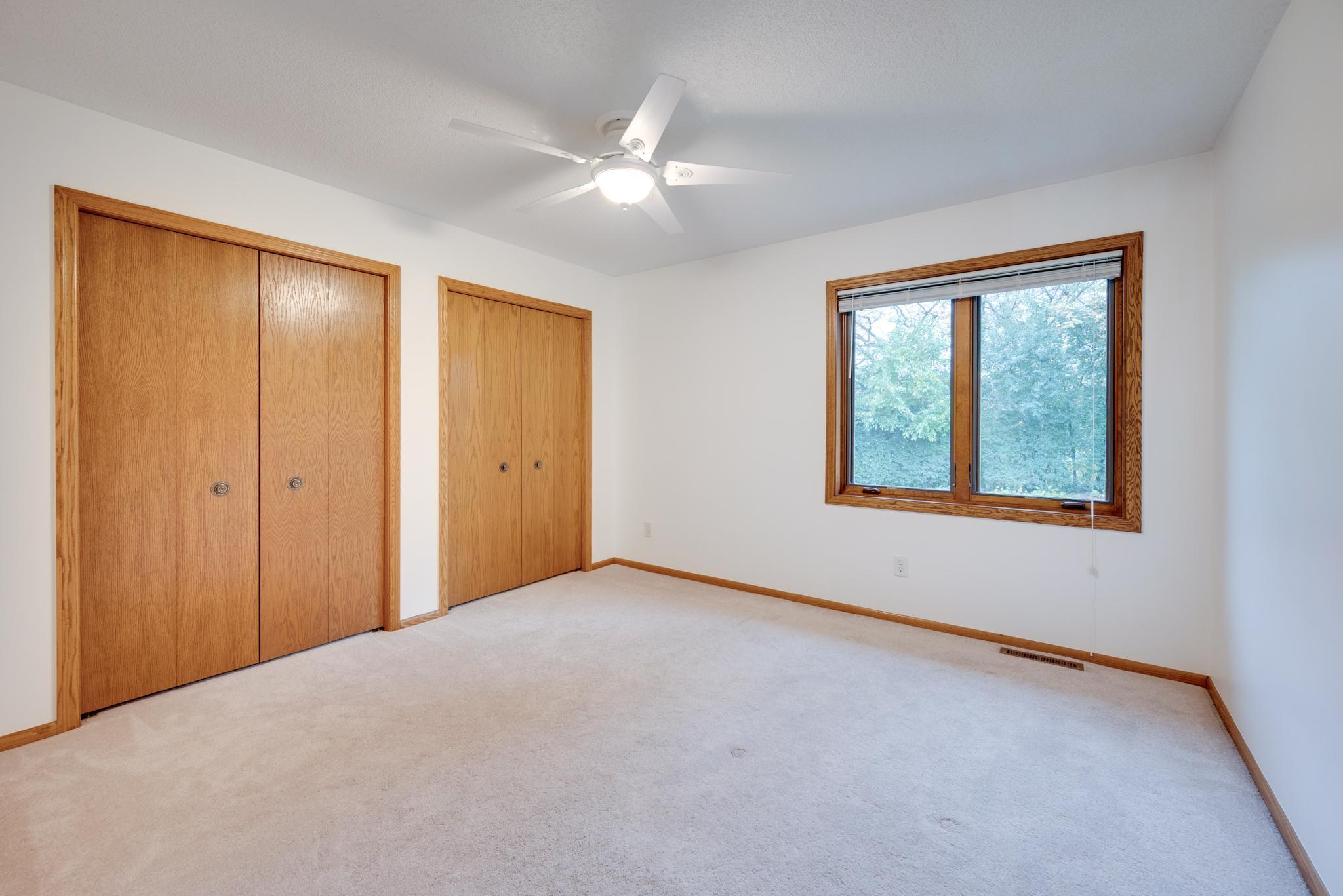 915 Park Knoll Drive Property Photo 18