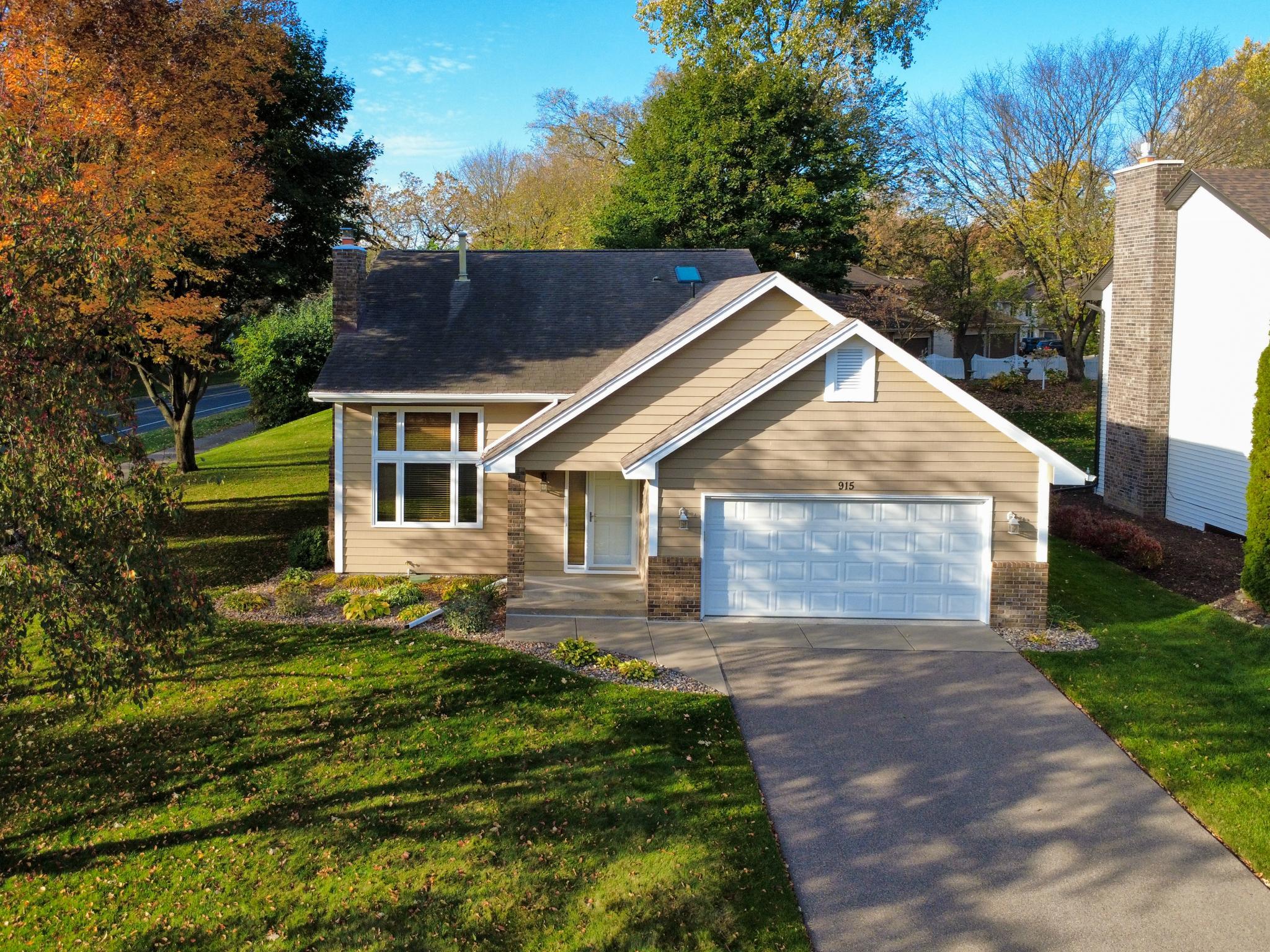 915 Park Knoll Drive Property Photo 24