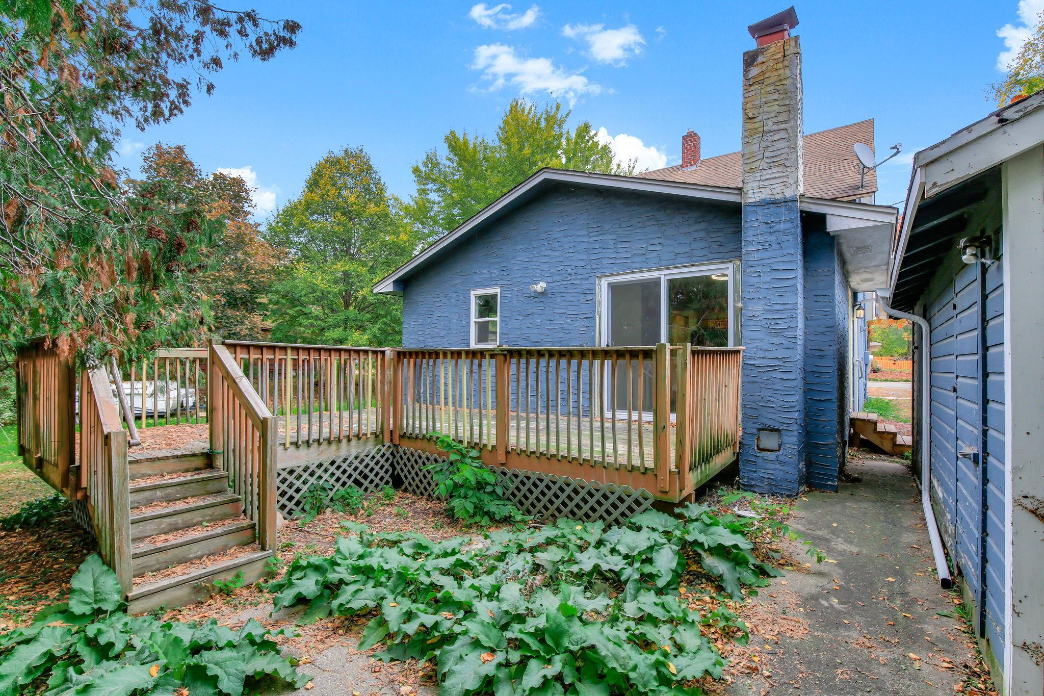 200 Excelsior Avenue N Property Photo 27