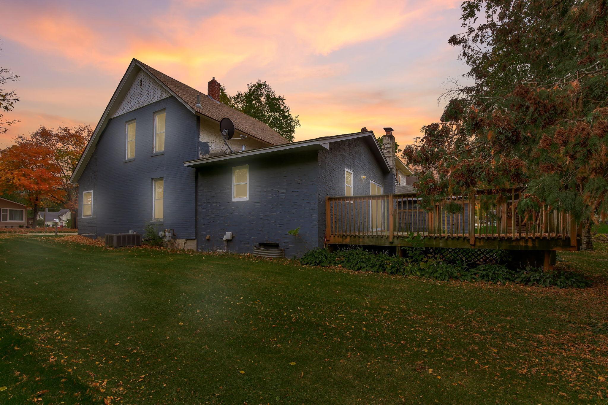200 Excelsior Avenue N Property Photo 34