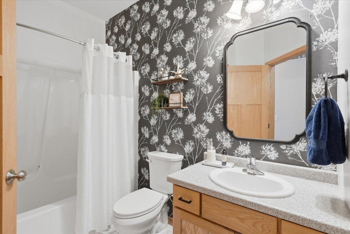 W1090 Silver Fox Drive Property Photo 11
