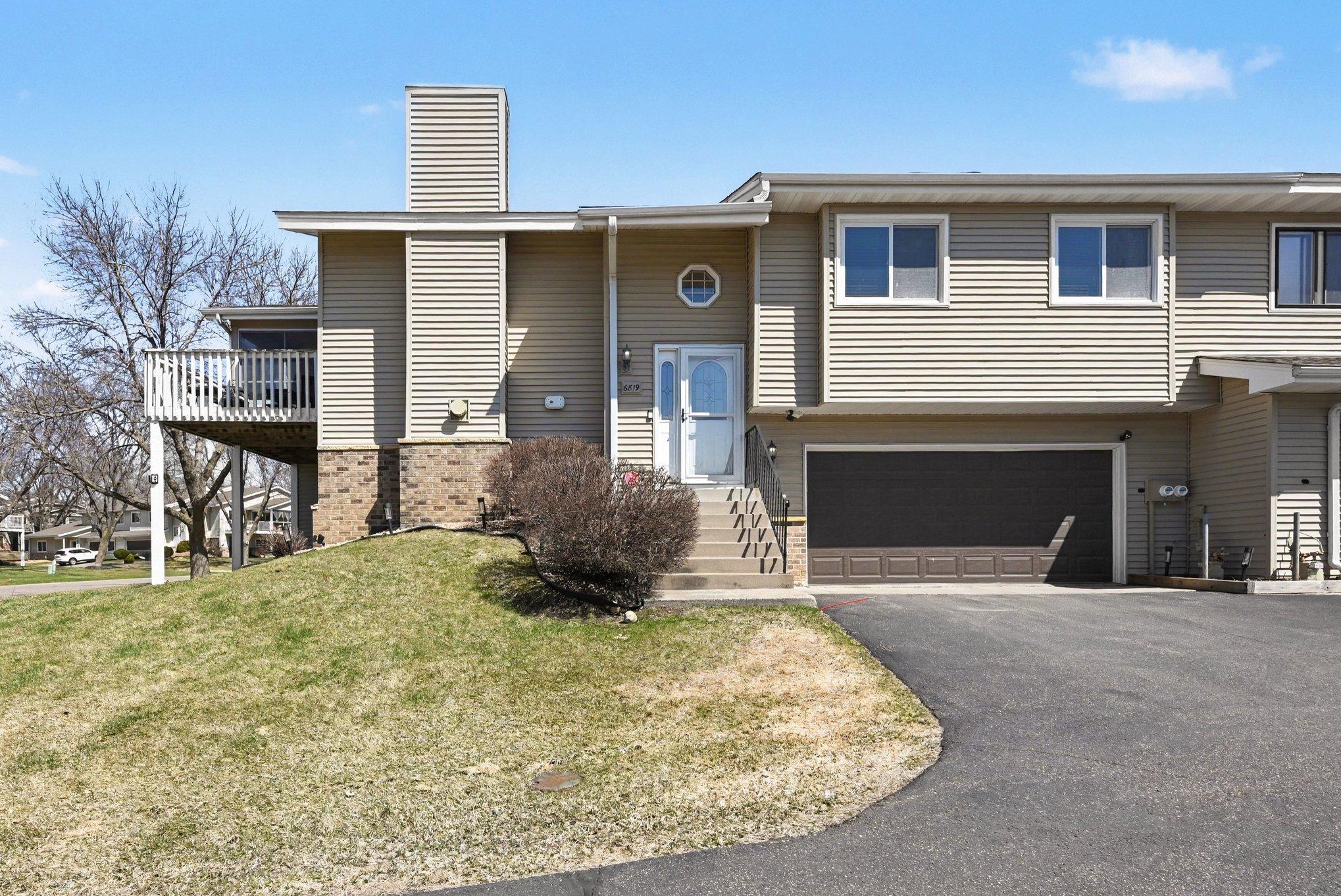 6819 Romeo Road Property Photo 1