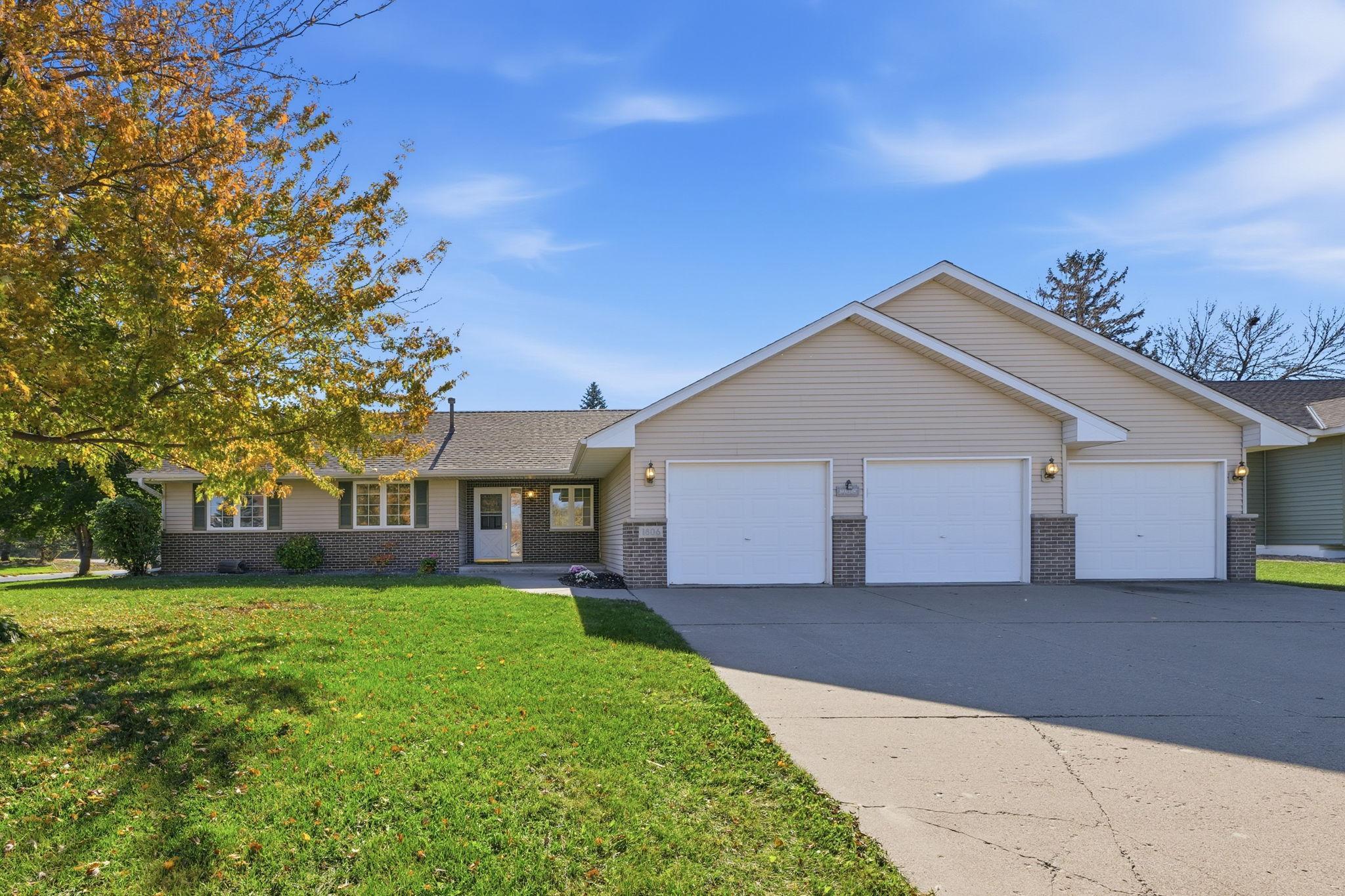 1806 9th Street Circle Ne Property Photo 1