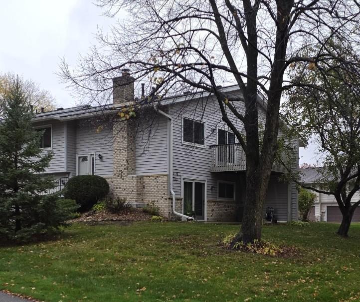 7112 Pontiac Circle Property Photo 1