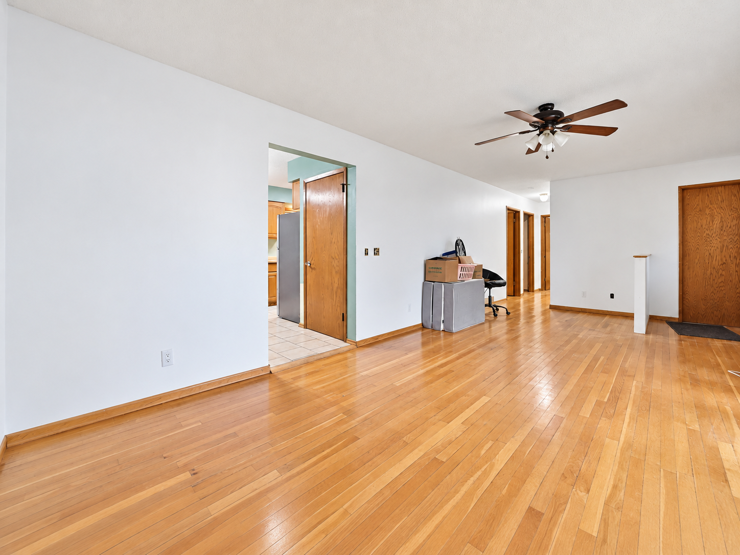 908 12th Avenue Ne Property Photo 8