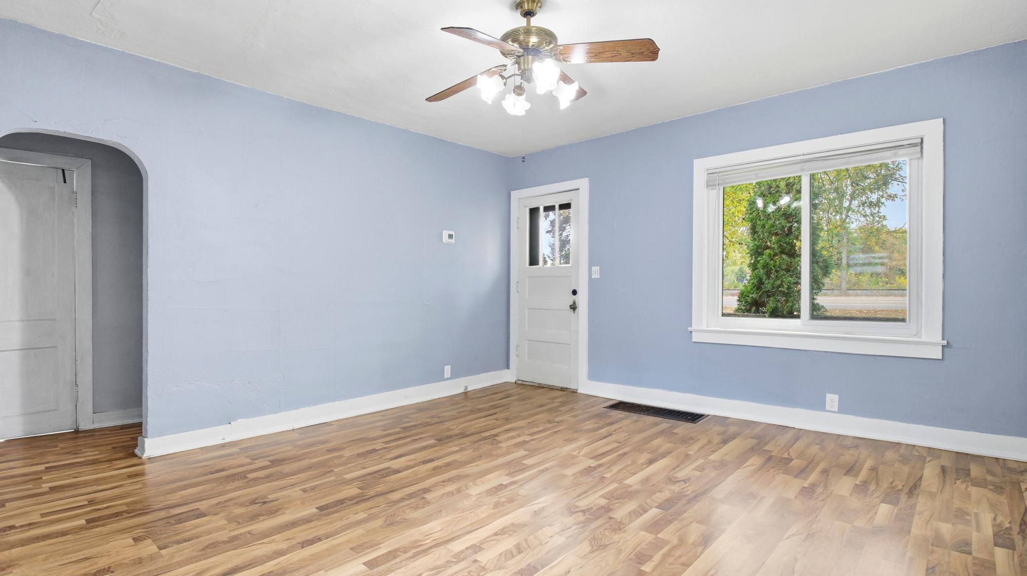 1397 19 1/2 Street Property Photo 2