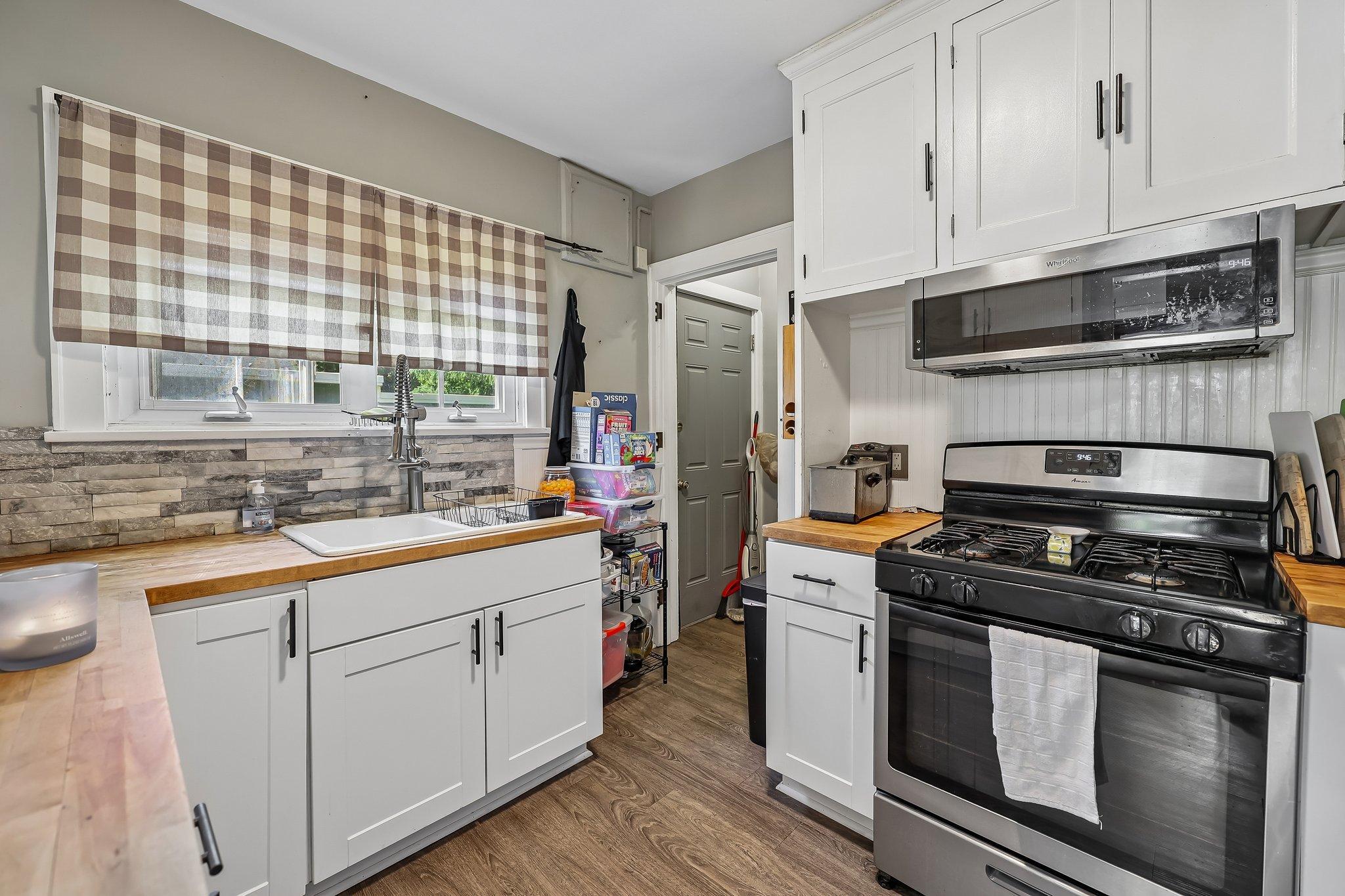 2923 Upton Avenue N Property Photo 10