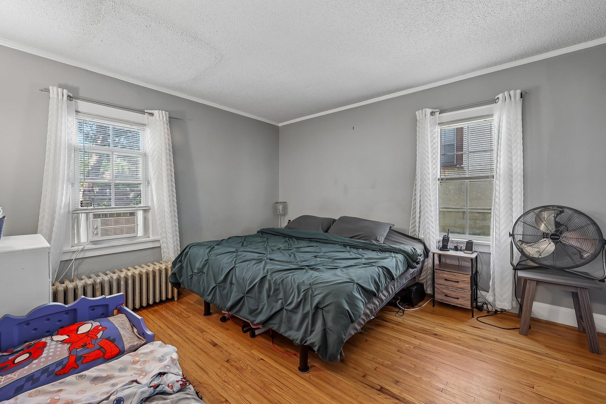 2923 Upton Avenue N Property Photo 14