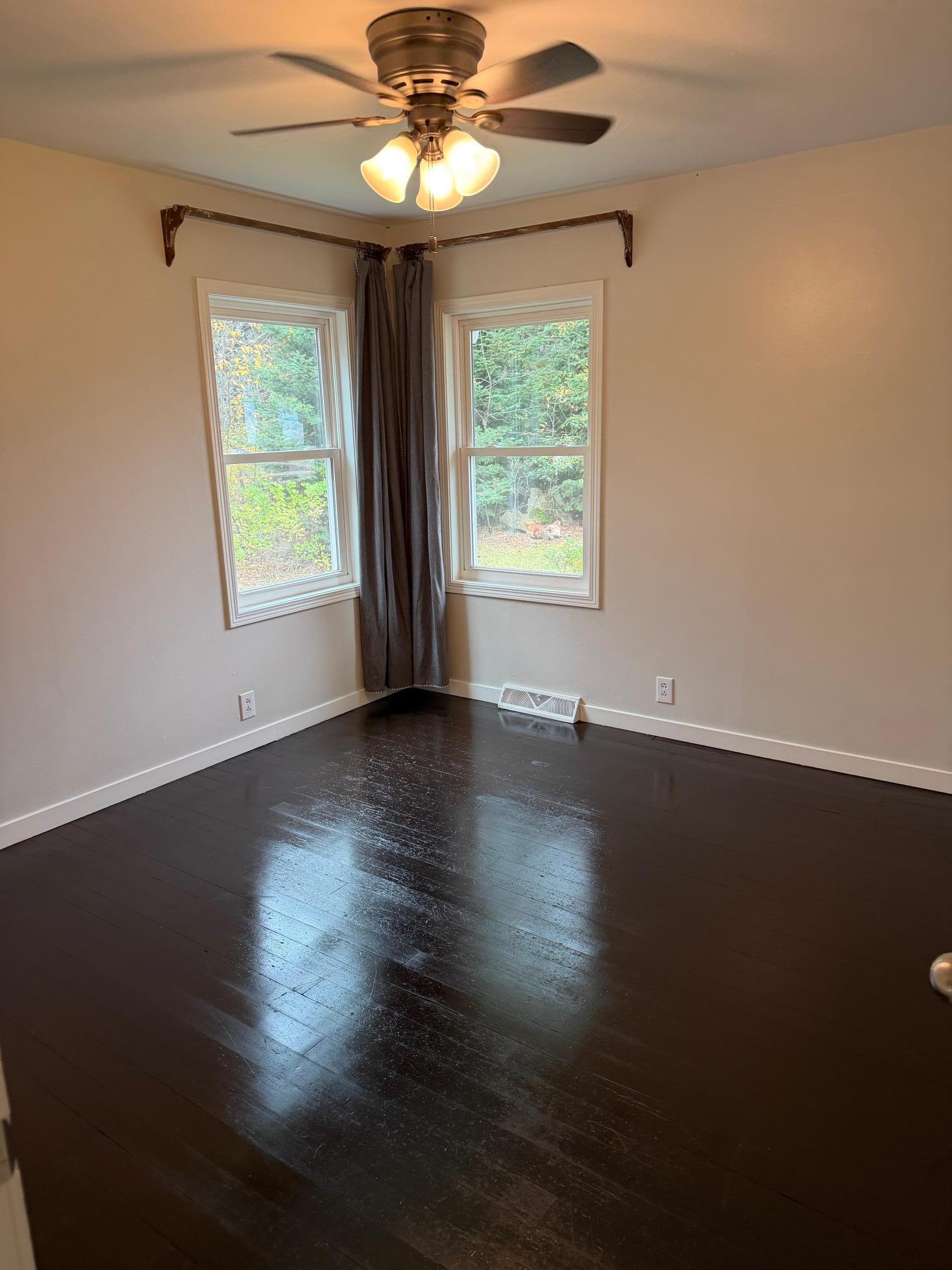 23929 Pine Avenue Property Photo 10