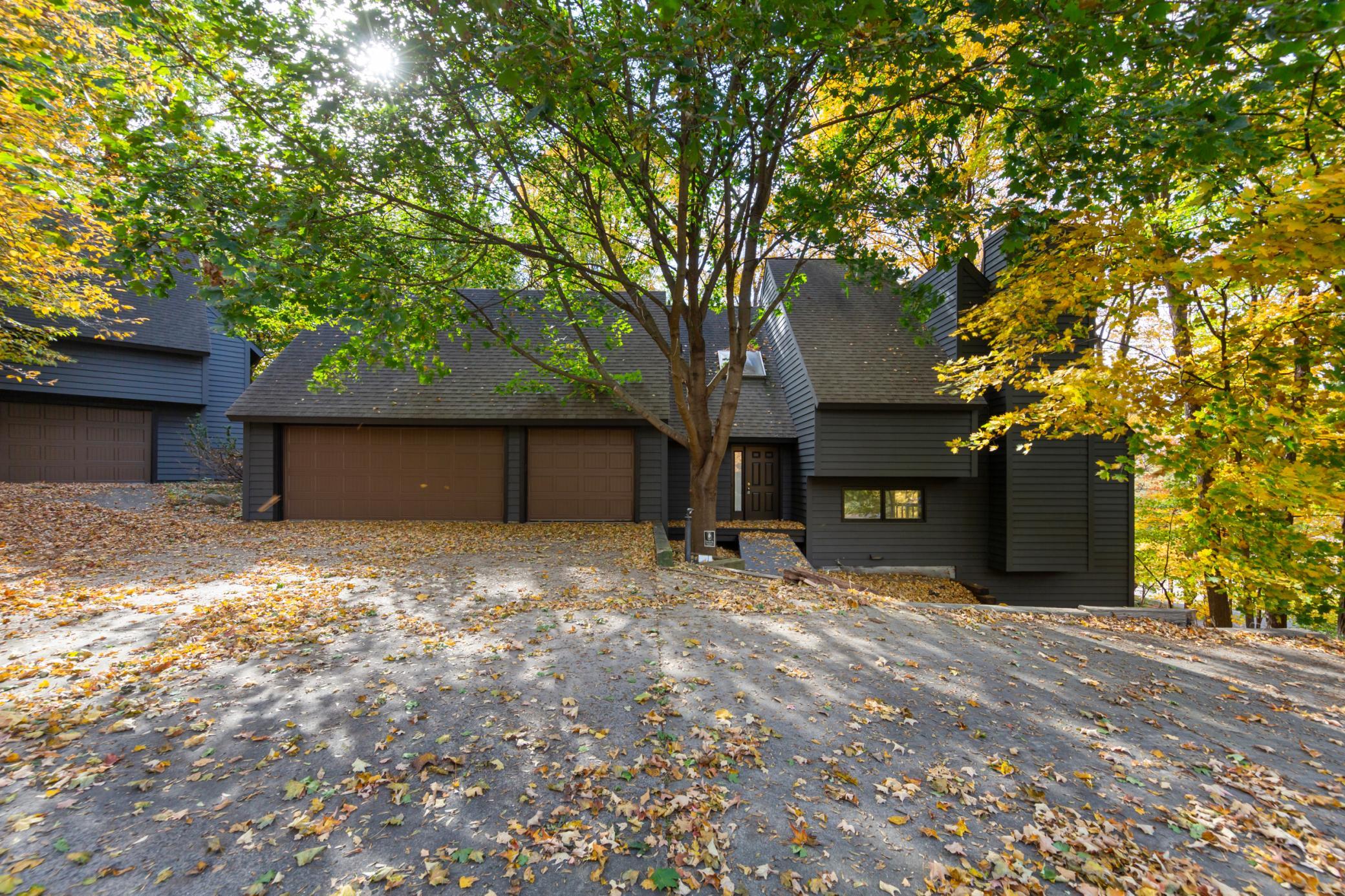 16509 Lake Street Extension Property Photo 1