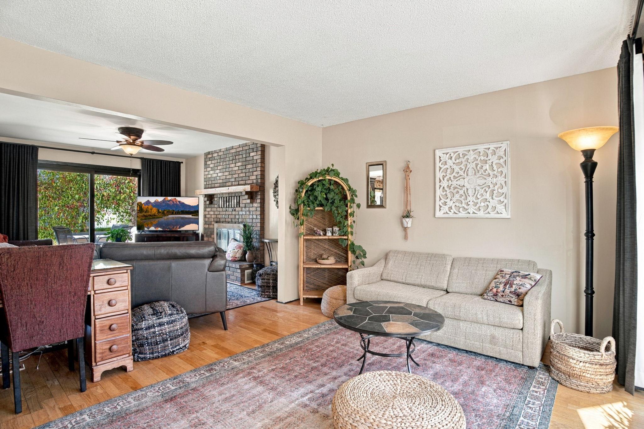 10626 Daisy Circle Property Photo 17